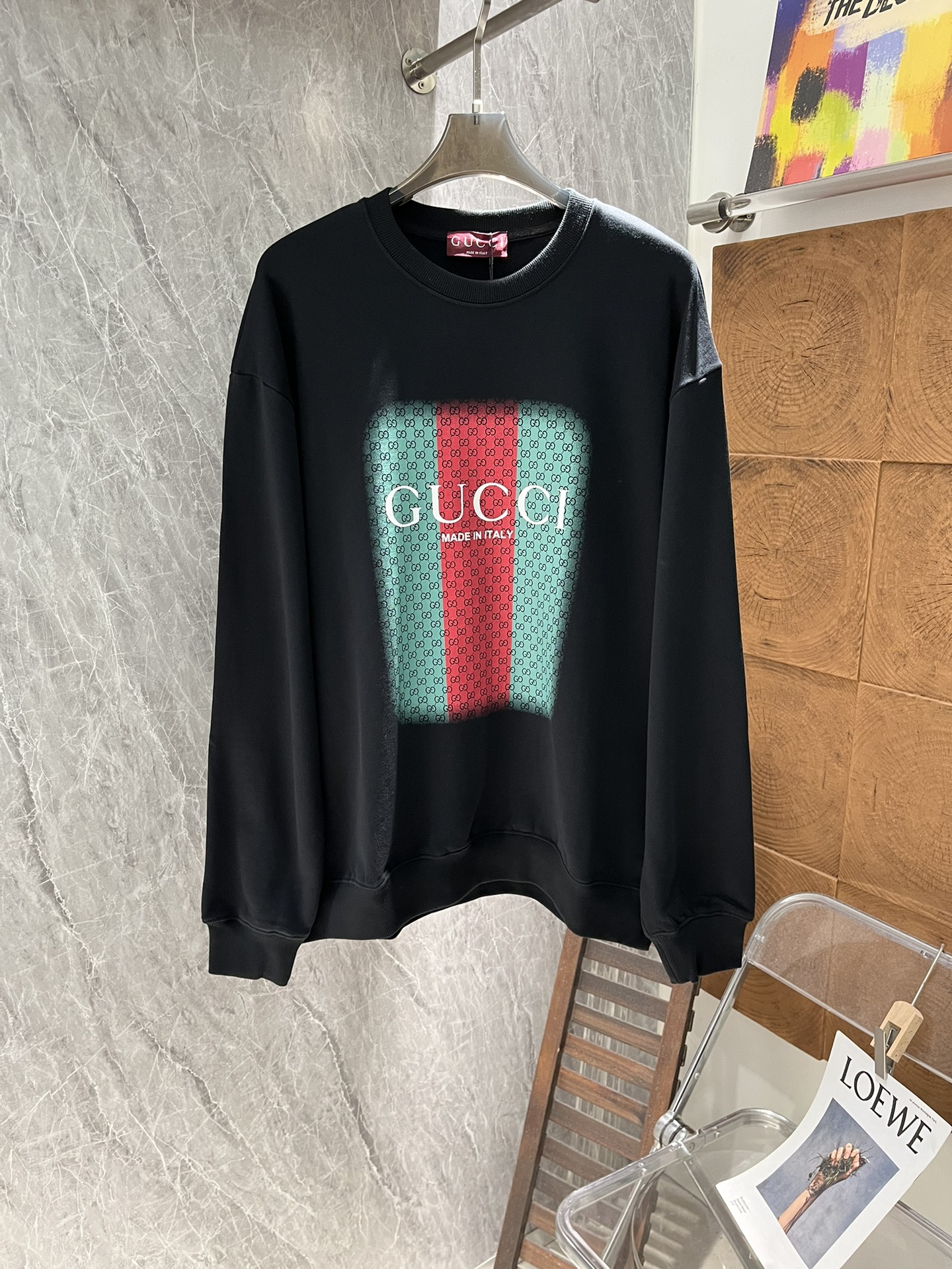 GUCCI2024秋季新品卫衣！经典蛇纹渐变圆领卫衣胸前经典蛇纹标识logo点缀细节无法挑剔极具档次感与