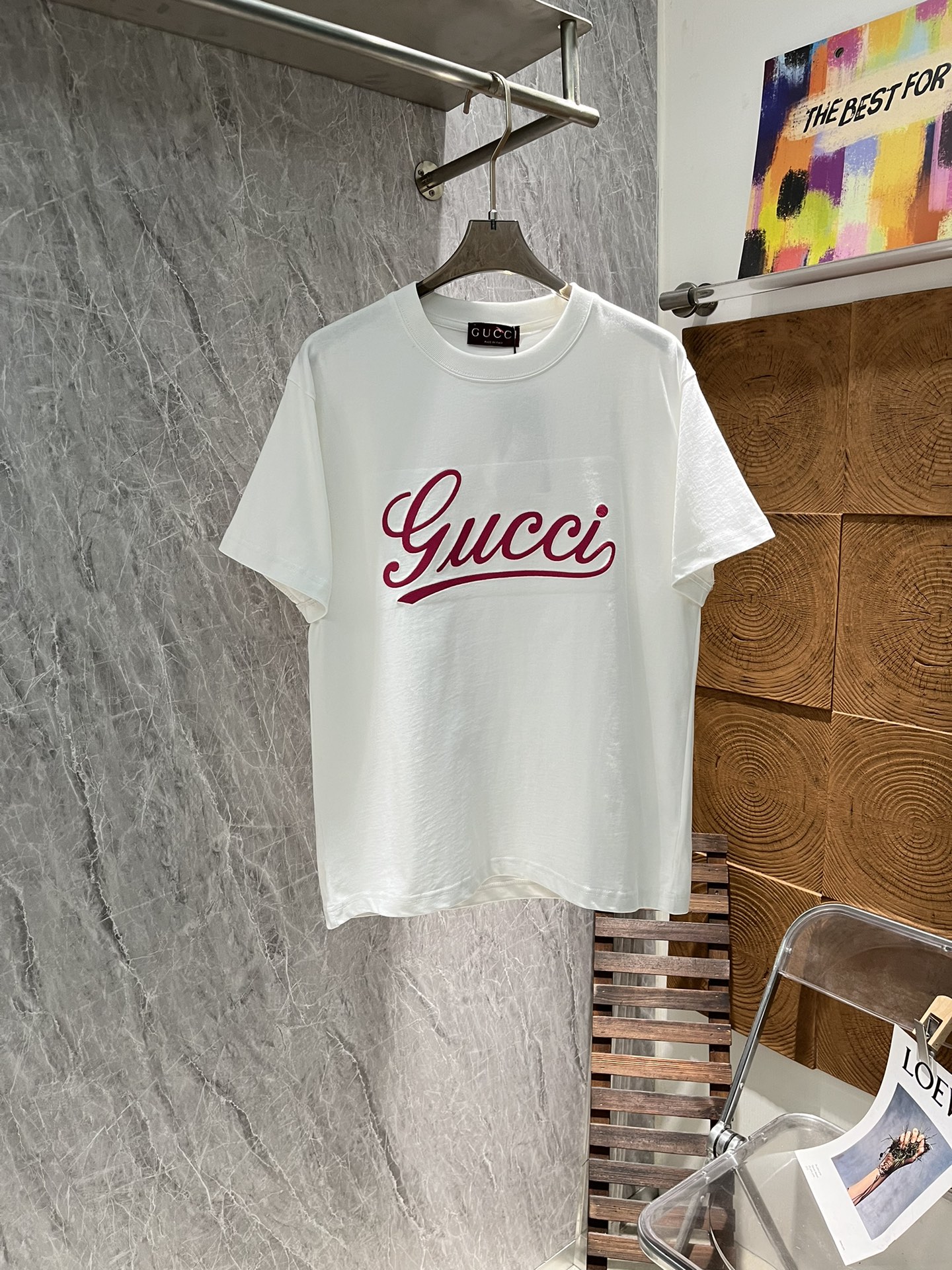 NO:121419,GUCCI 25SS spring and summer T-shirt!  Heavy Industry Embroidered Round Neck Short Sleeve T-shirt!  - Purchase the original mold opening, custom side marking, double narrow needle flat car on the hem, details determine success or failure OS shoulder drop style No gender distinction - Use 280g heavy pure cotton, never pilling The fabric feels silky and soft and skin-friendly, threads are fixed weaving and dyeing in the same cylinder, exclusive quality difference, currency Welcome to compare Color black white Number of code XS-L (OS version), gucci, T-shirt,tees, t-shirt,alexander wang19860909GUCCI 25SS春夏款T恤！重工刺绣圆领短袖T恤！ -购入原版开模打造,定制侧标,下摆双窄针平车,细节决定成败 OS落肩版型 无性别区分 -采用280g重磅纯棉 绝不起球 面料手感丝滑柔软亲肤 螺纹同缸定织定染零色差独家品质区别通货 欢迎对比 颜色黑色 白色 码数XS-L（OS版型）,,gucci,T-shirt,tees，t-shirt,alexander wang,Men's clothing