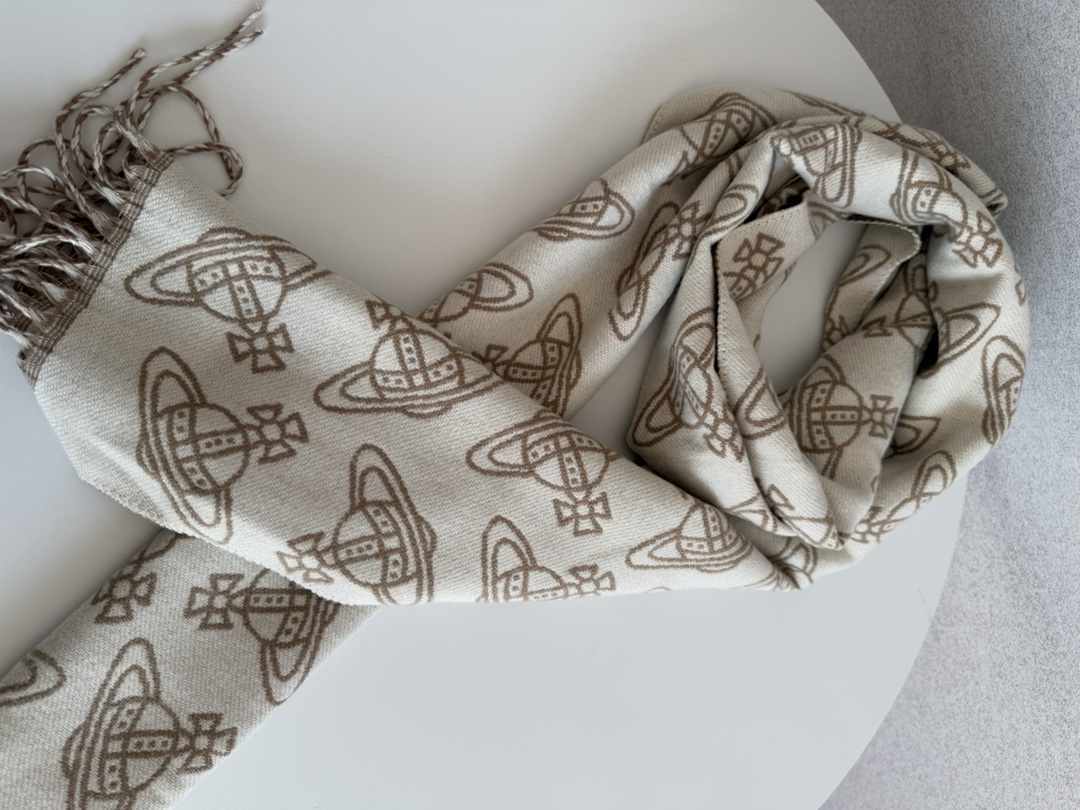Givenchy Haute Couture Haute Couture Artisanal Silk Scarf Shawl Ref 9