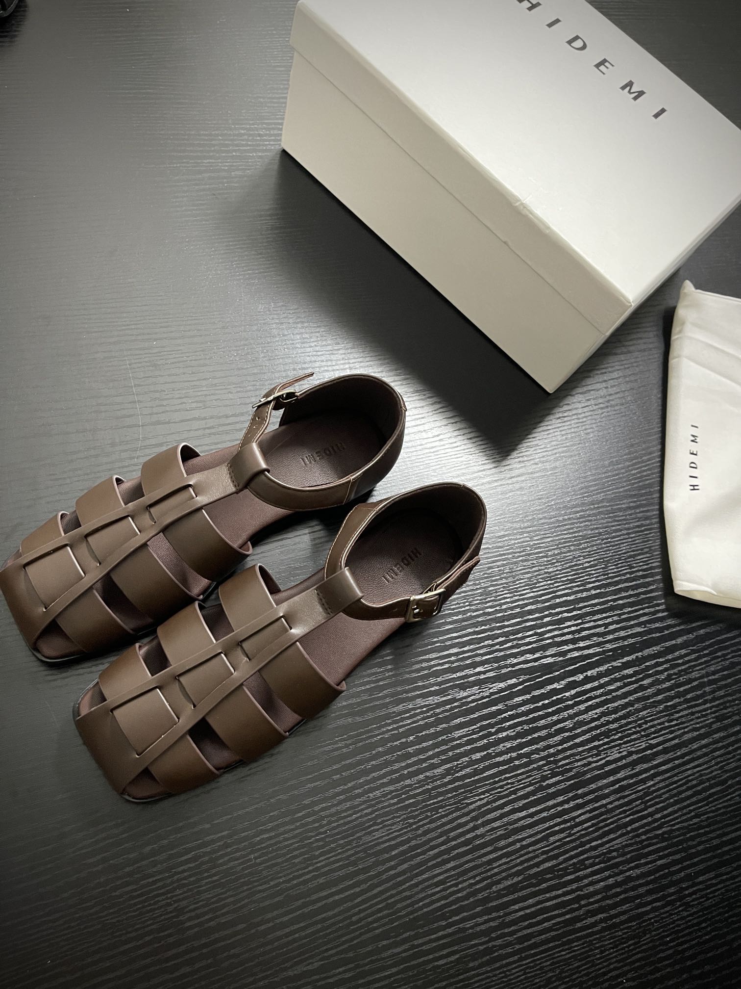 Stylish Roman Sandals with Imported Leather for HIDEM 24AW Collection - 图片 4