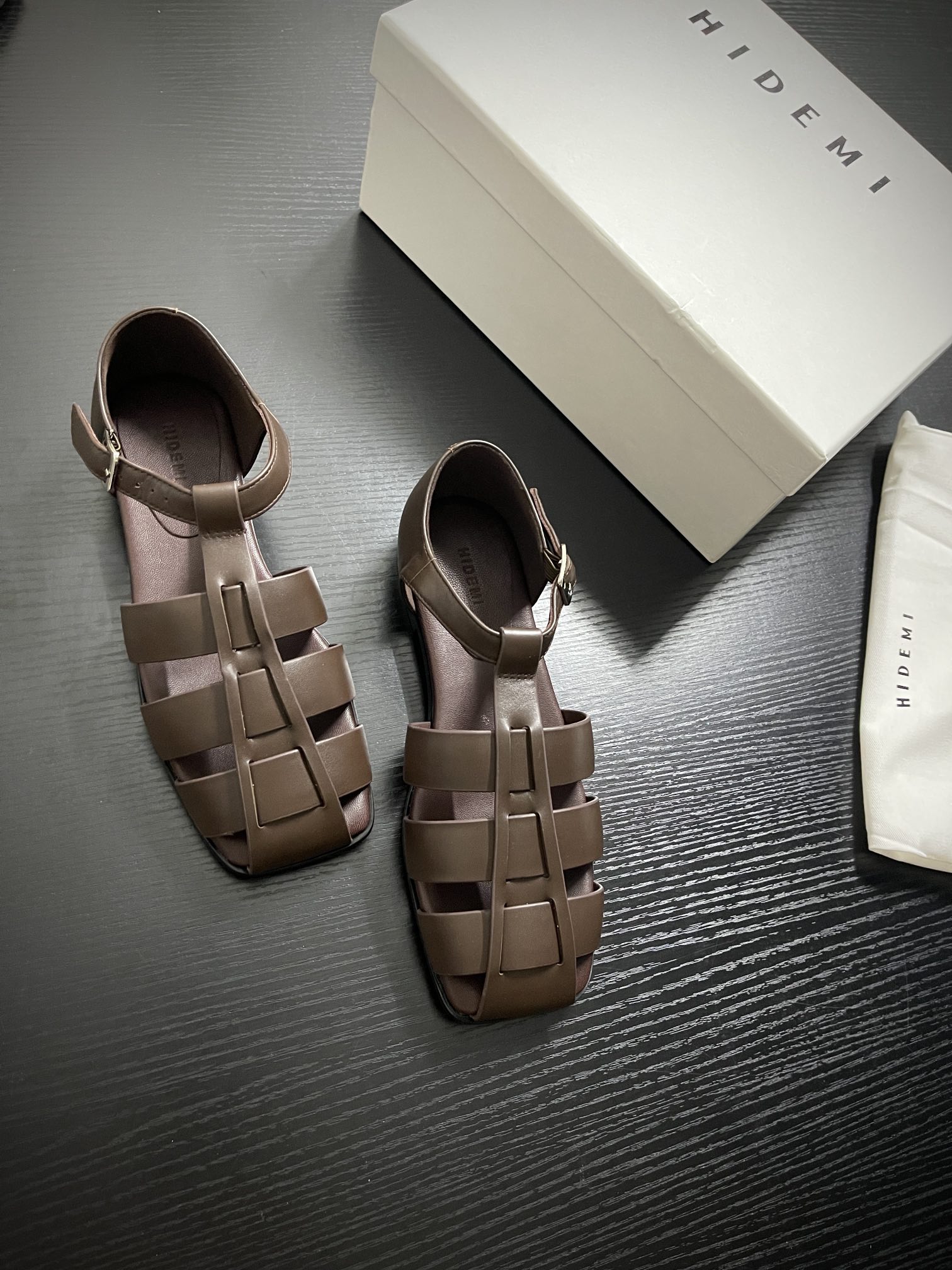 Stylish Roman Sandals with Imported Leather for HIDEM 24AW Collection - 图片 2