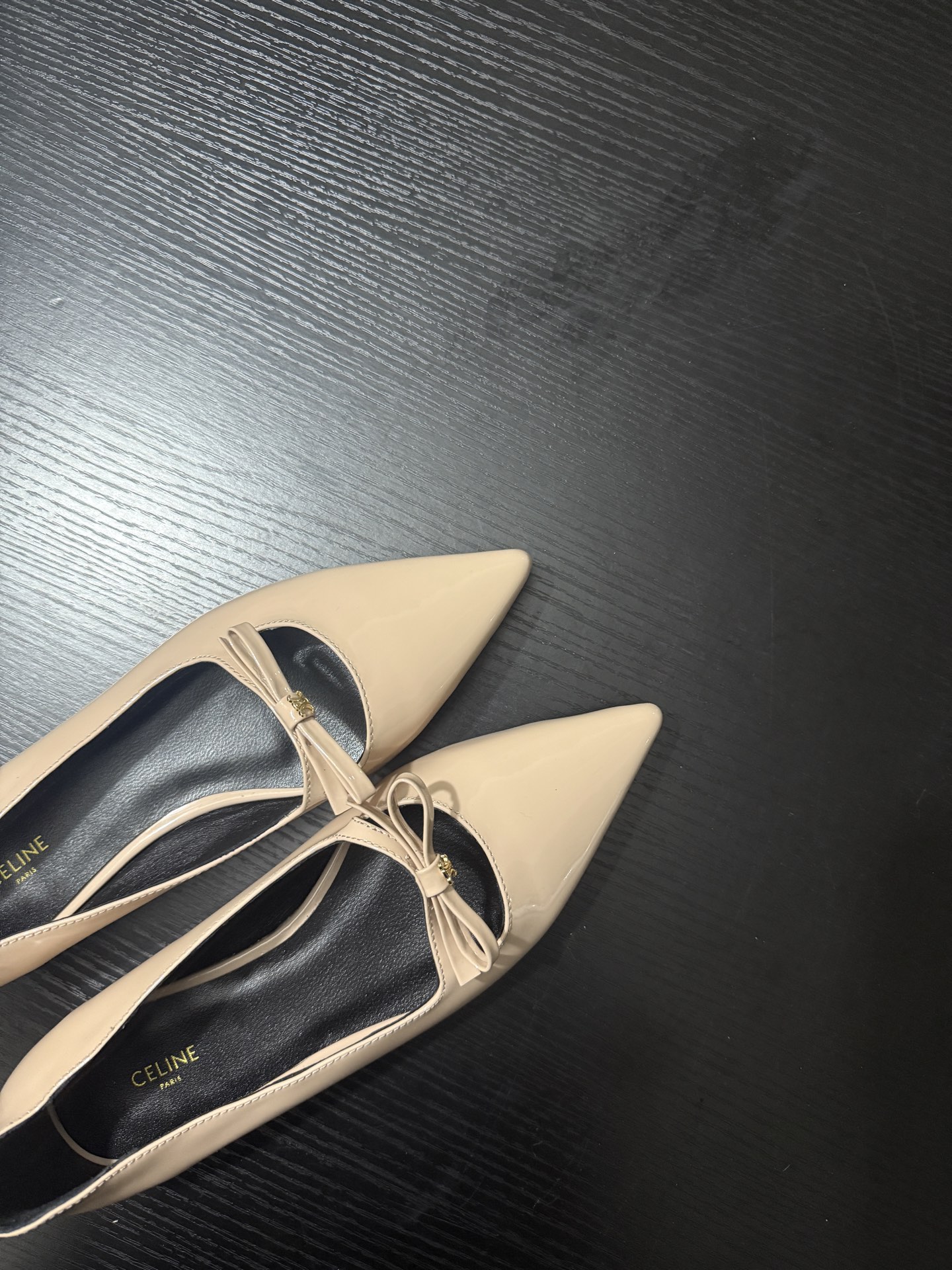 French-style Pointy Flats: Elegant, Stylish, and Luxurious Fashion Statement - 图片 5