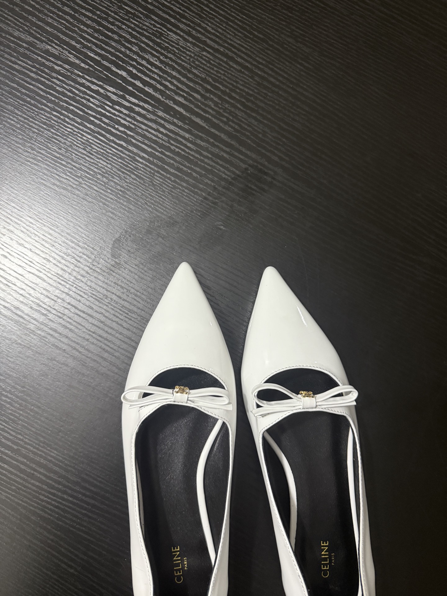 French-style Pointy Flats: Elegant and Luxurious Fashion Statement - 图片 7