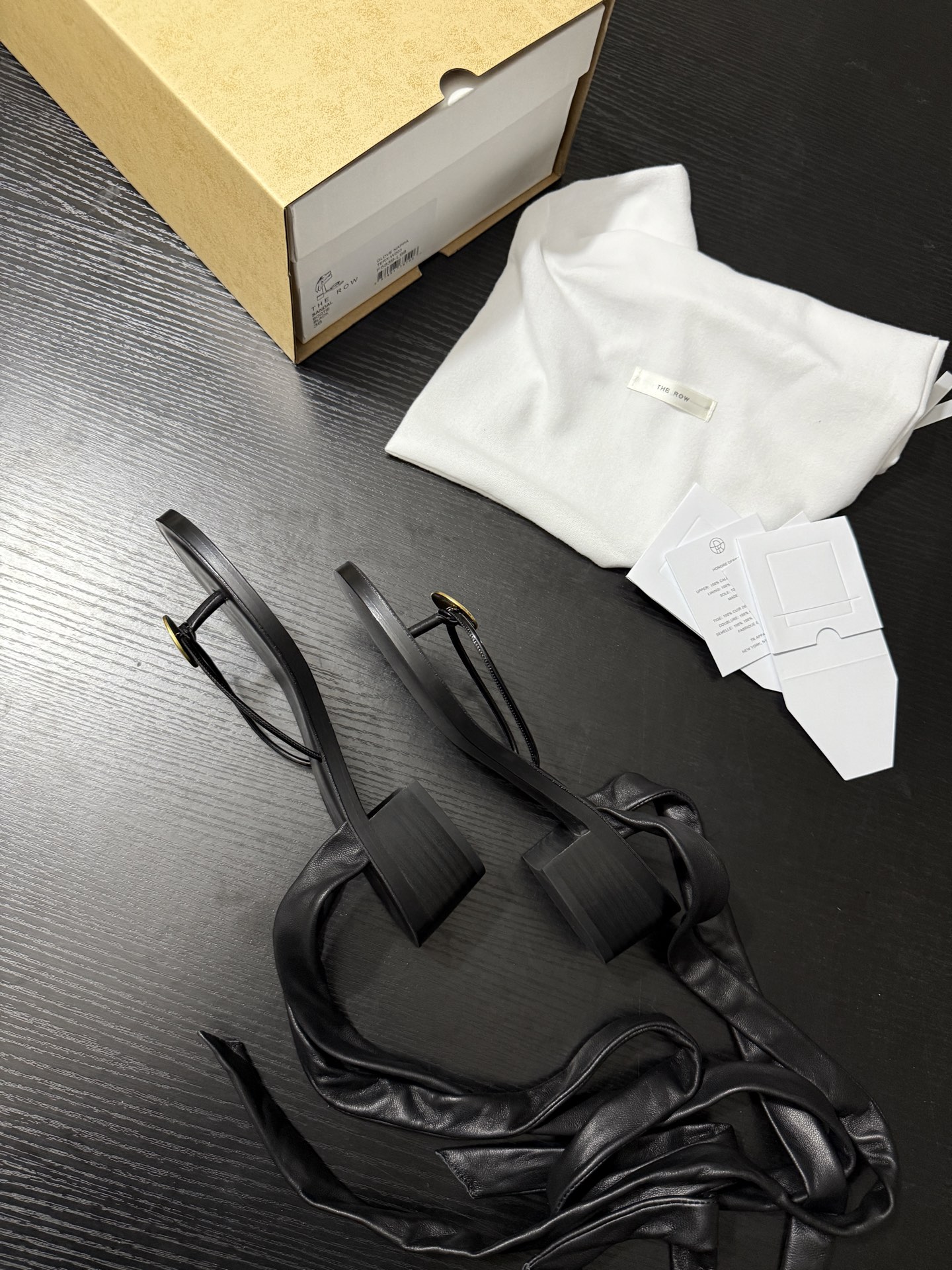 New 25AW Sandals with Vibrant Design and Retro Vibes for Summer Comfort - 图片 5