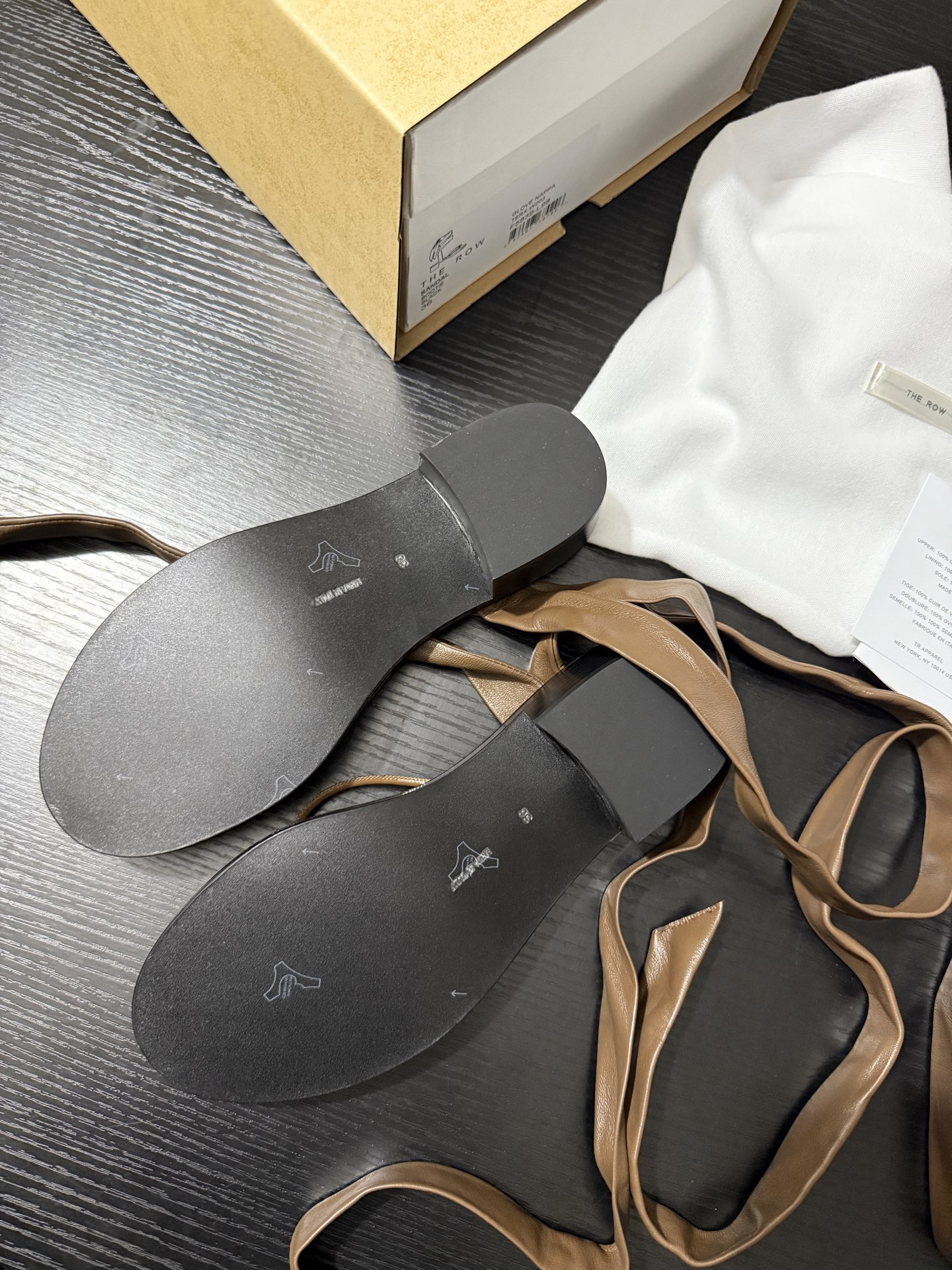 New 25AW Sandals and Shoes Collection: Vibrant Designs for Summer Comfort - 图片 9