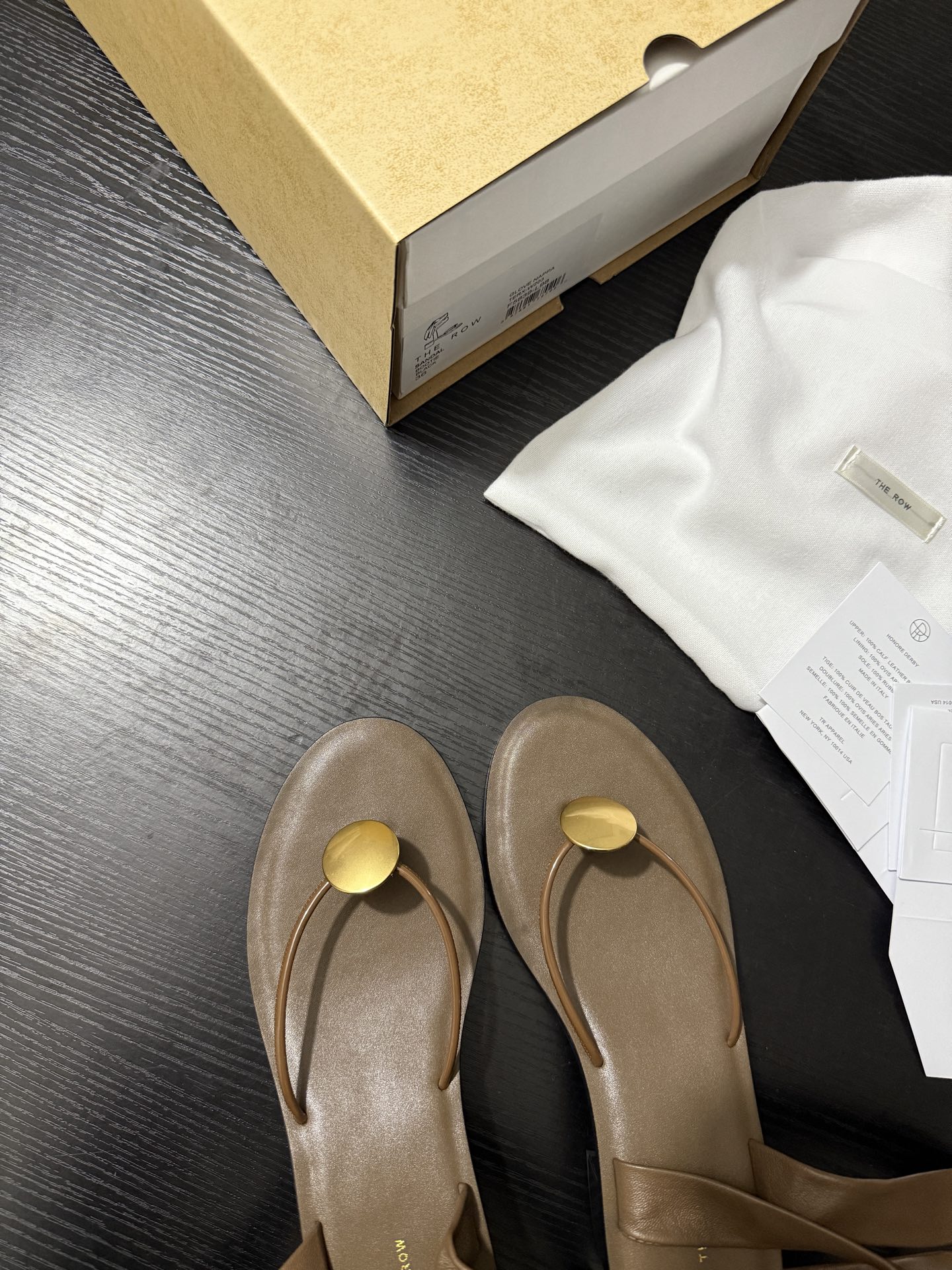 New 25AW Sandals and Shoes Collection: Vibrant Designs for Summer Comfort - 图片 6