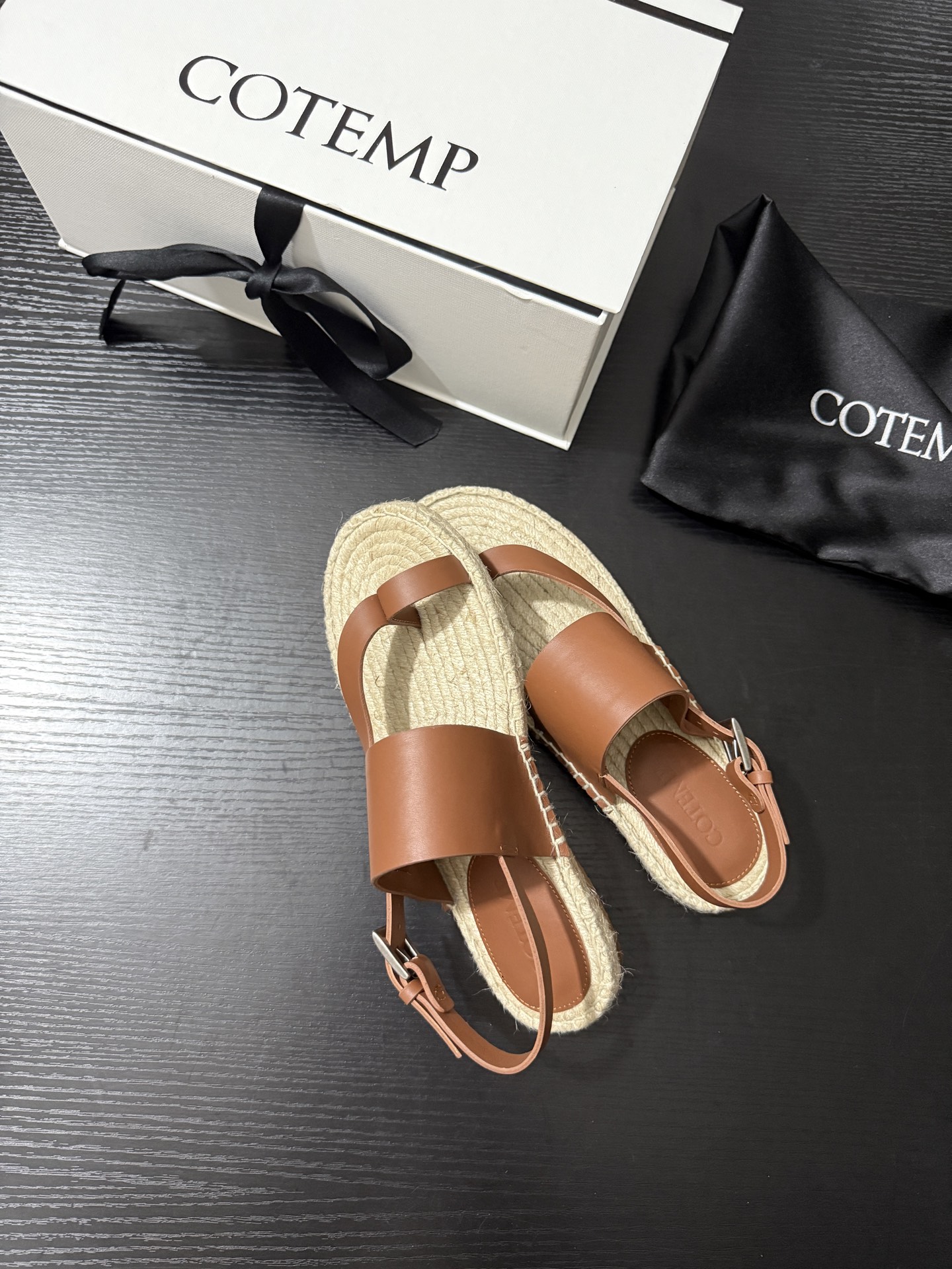 “Hand-Woven Sandals: Unique Style for Summer Fashion and Comfort” - 图片 5