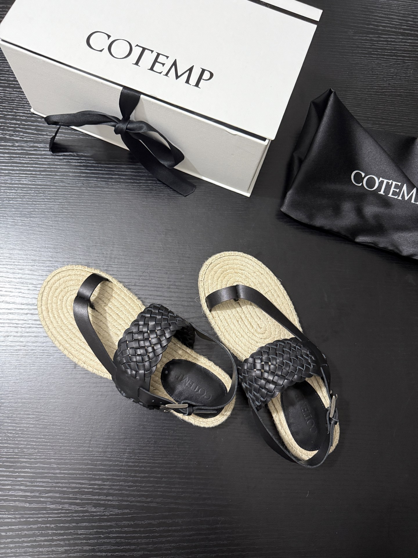 Hand-Woven Sandals: Unique Style for Street to Sea Fashion - 图片 4