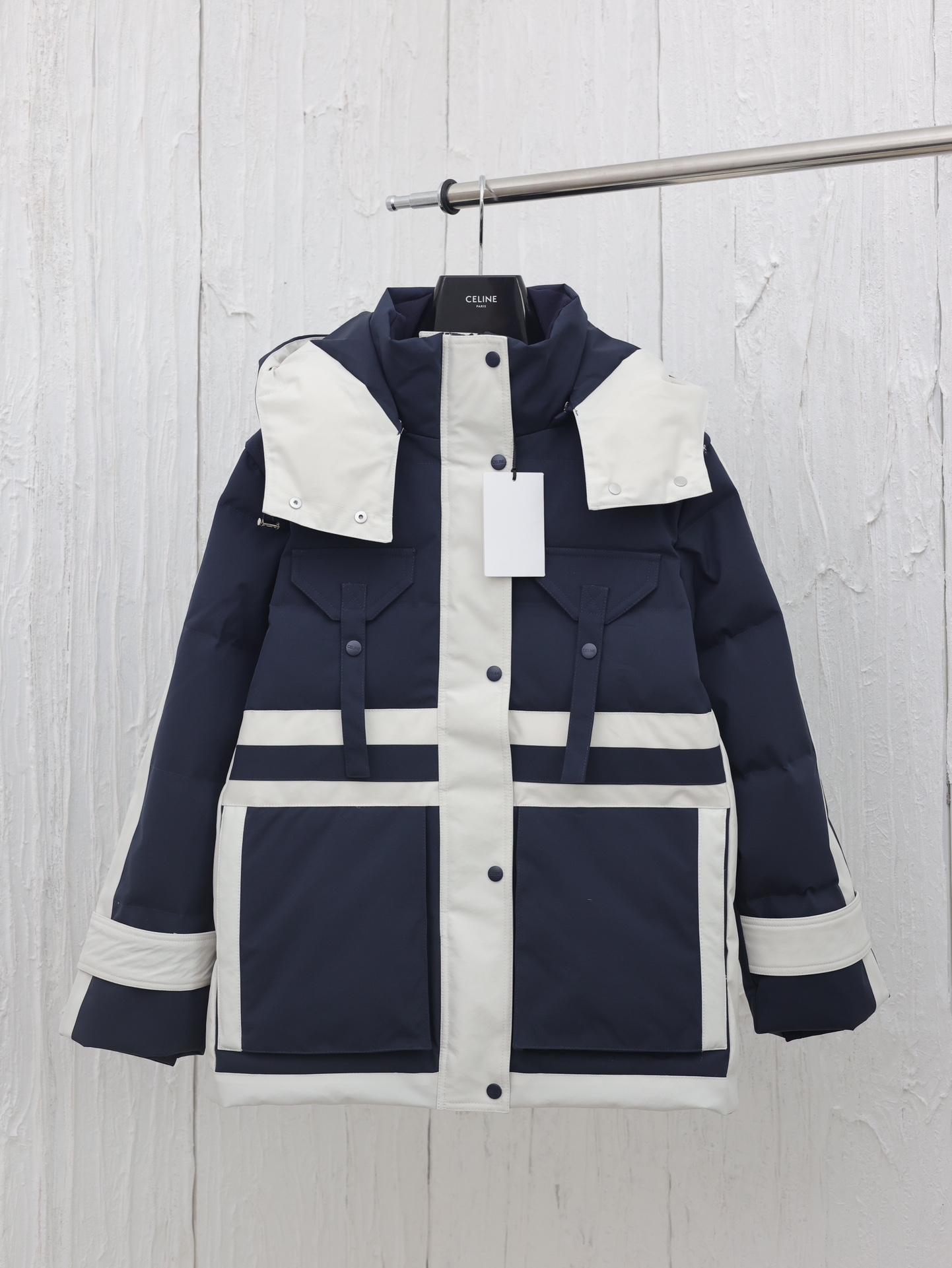 Celine*/Céline chaqueta de plumón de trabajo con múltiples bolsillos nueva temporada 24, tejido de plumón importado, re…