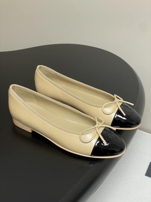 Chanel Ballet Flats - Classic Bow Design - Women's Shoes 1 Chanel Ballet Flats - Classic Bow Design - Women's Shoes