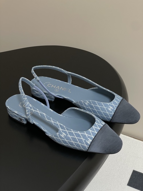 Chanel Slingback Ballet Flats Denim Blue, Elegant Two-Tone Design for Women 1 Chanel Slingback Ballet Flats Denim Blue, Elegant Two-Tone Design for Women