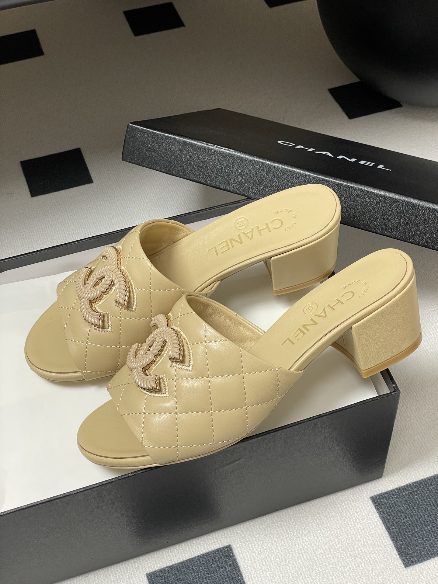 Chanel Women's Beige Quilted Leather Espadrille Heeled Sandals Slides