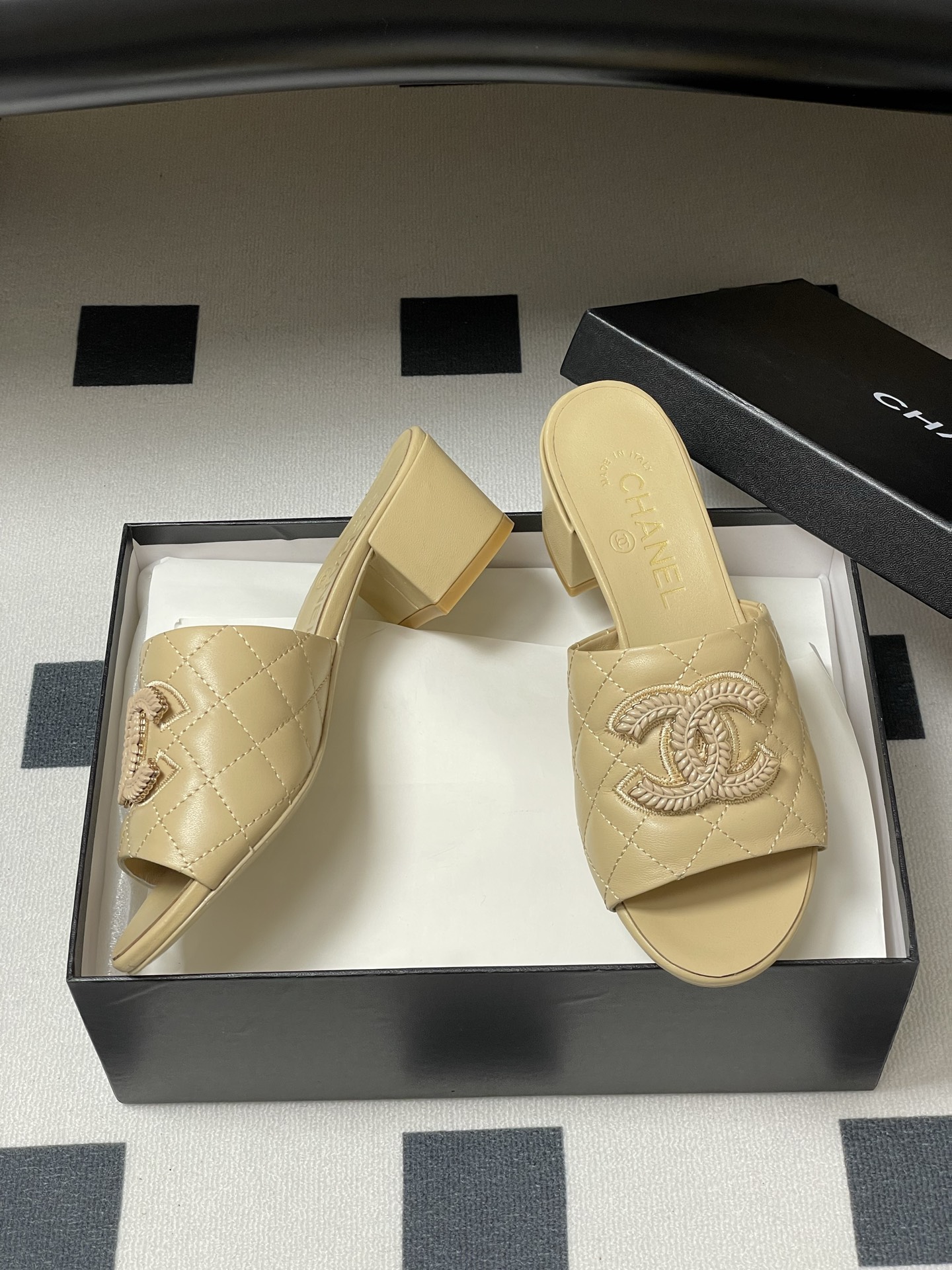 Chanel Women's Beige Quilted Leather Espadrille Heeled Sandals Slides 6 i1742251650669 1569 0 4