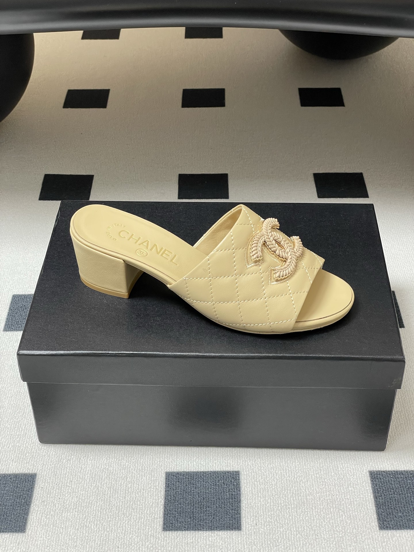 Chanel Women's Beige Quilted Leather Espadrille Heeled Sandals Slides 10 i1742251650676 2576 0 8