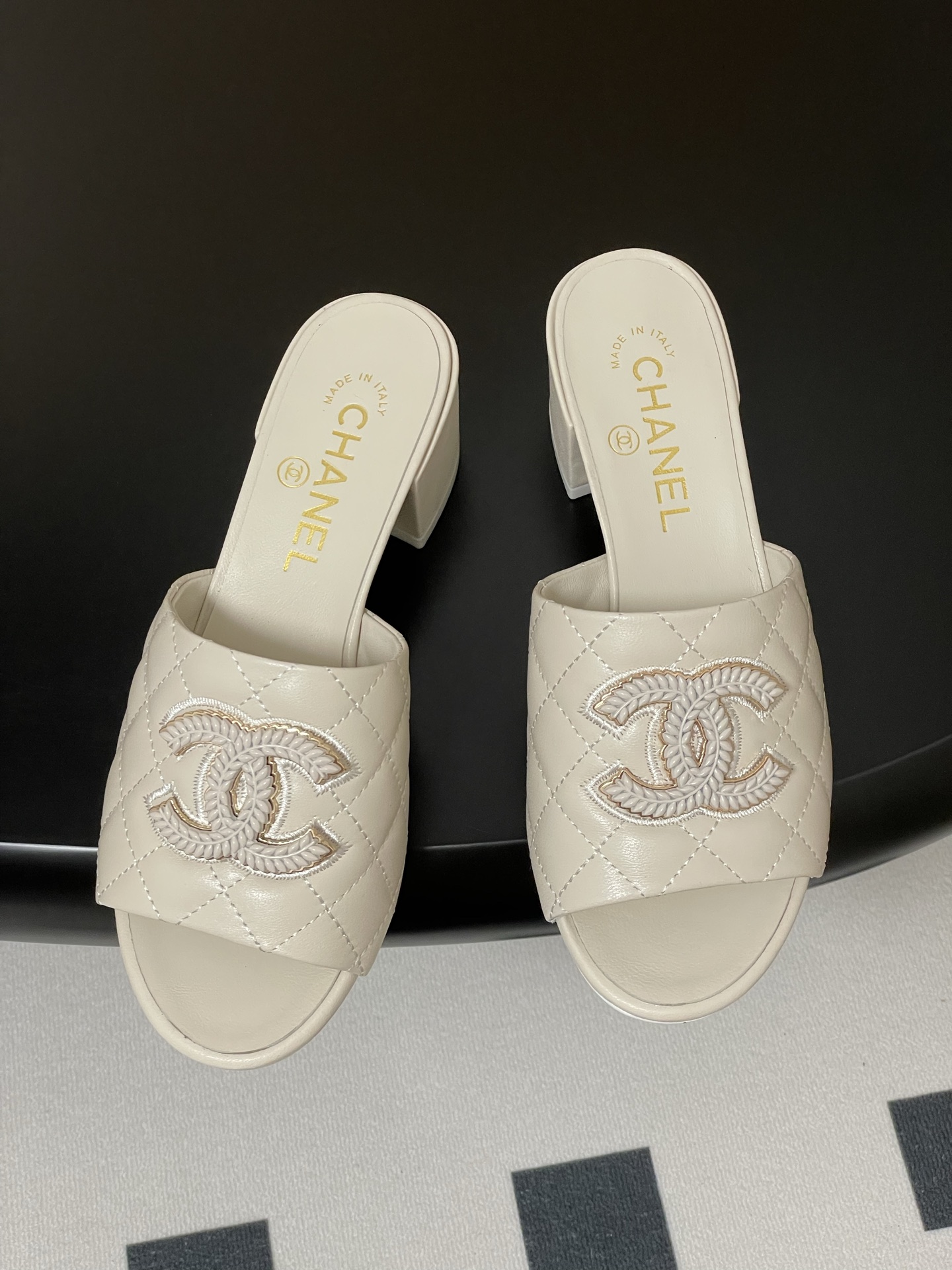 Chanel Espadrille CC Quilted Leather Mules Slides Sandals Ivory 4 i1742251674046 7760 0 1