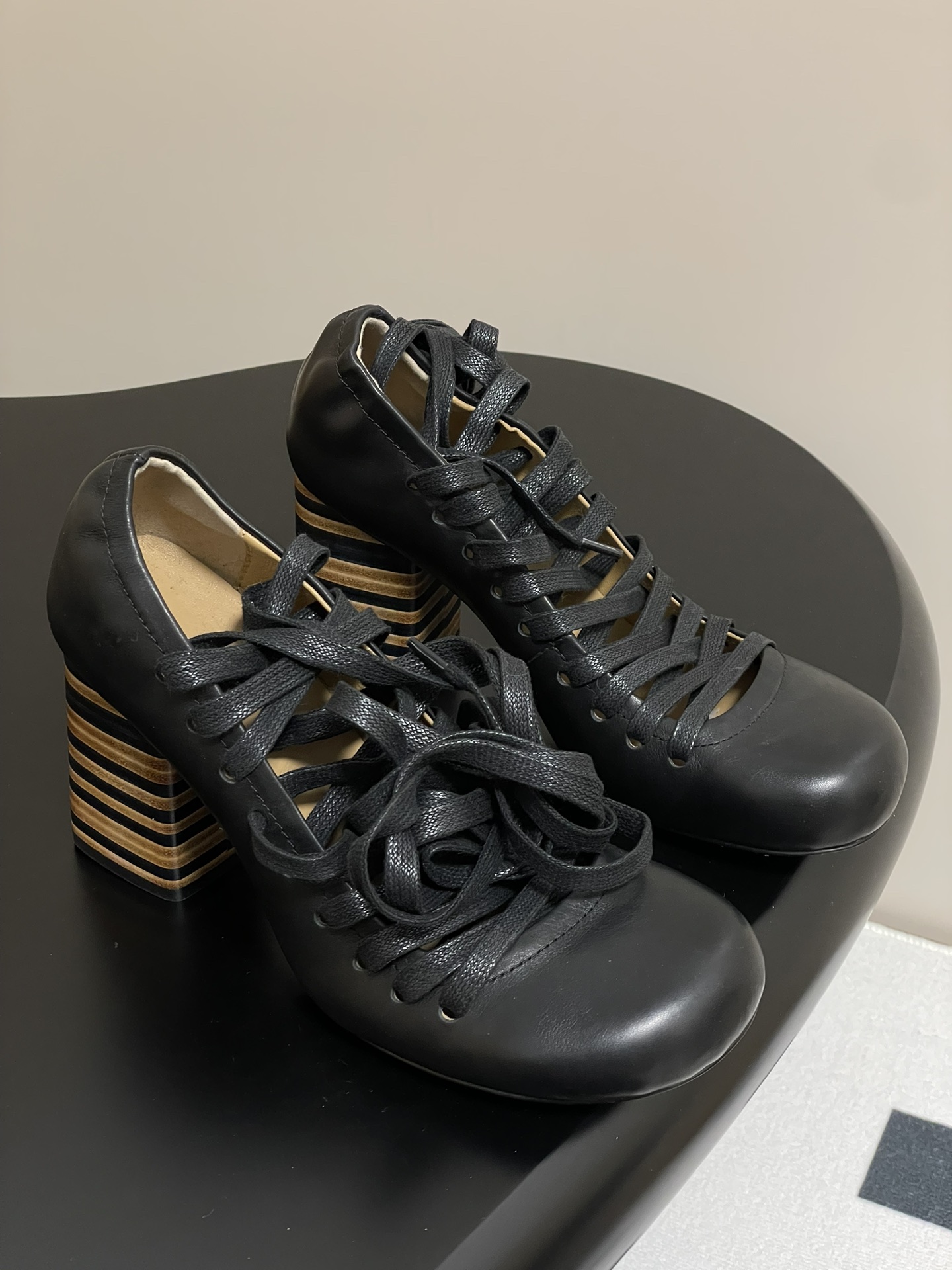 Lemaire 2025s Spring Shoes: Simple, Charming, Comfortable Sheepskin Design