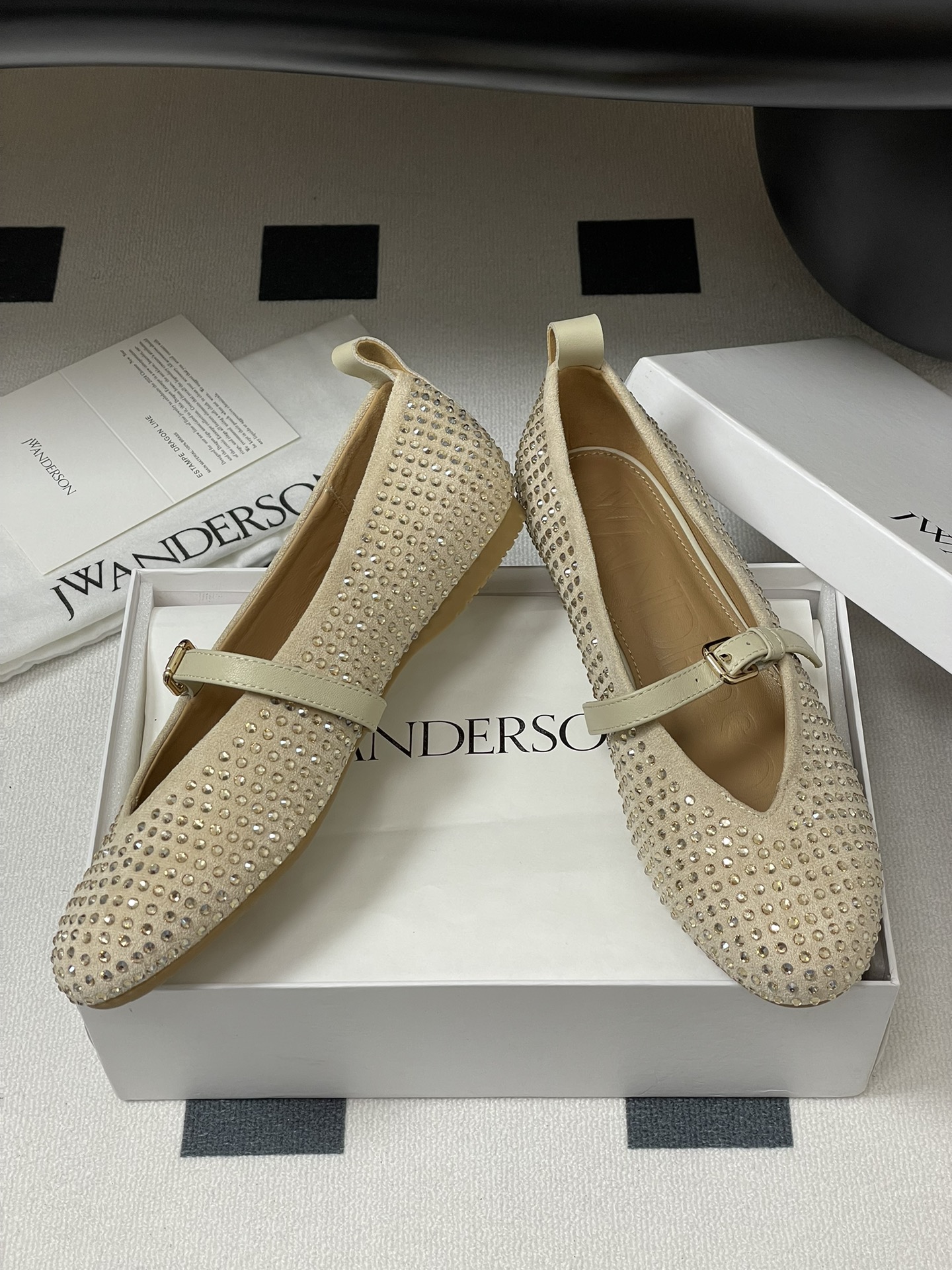JW Anderson Mary Jane Ballet Shoes: Glamorous and Comfortable Spring Style - 图片 6