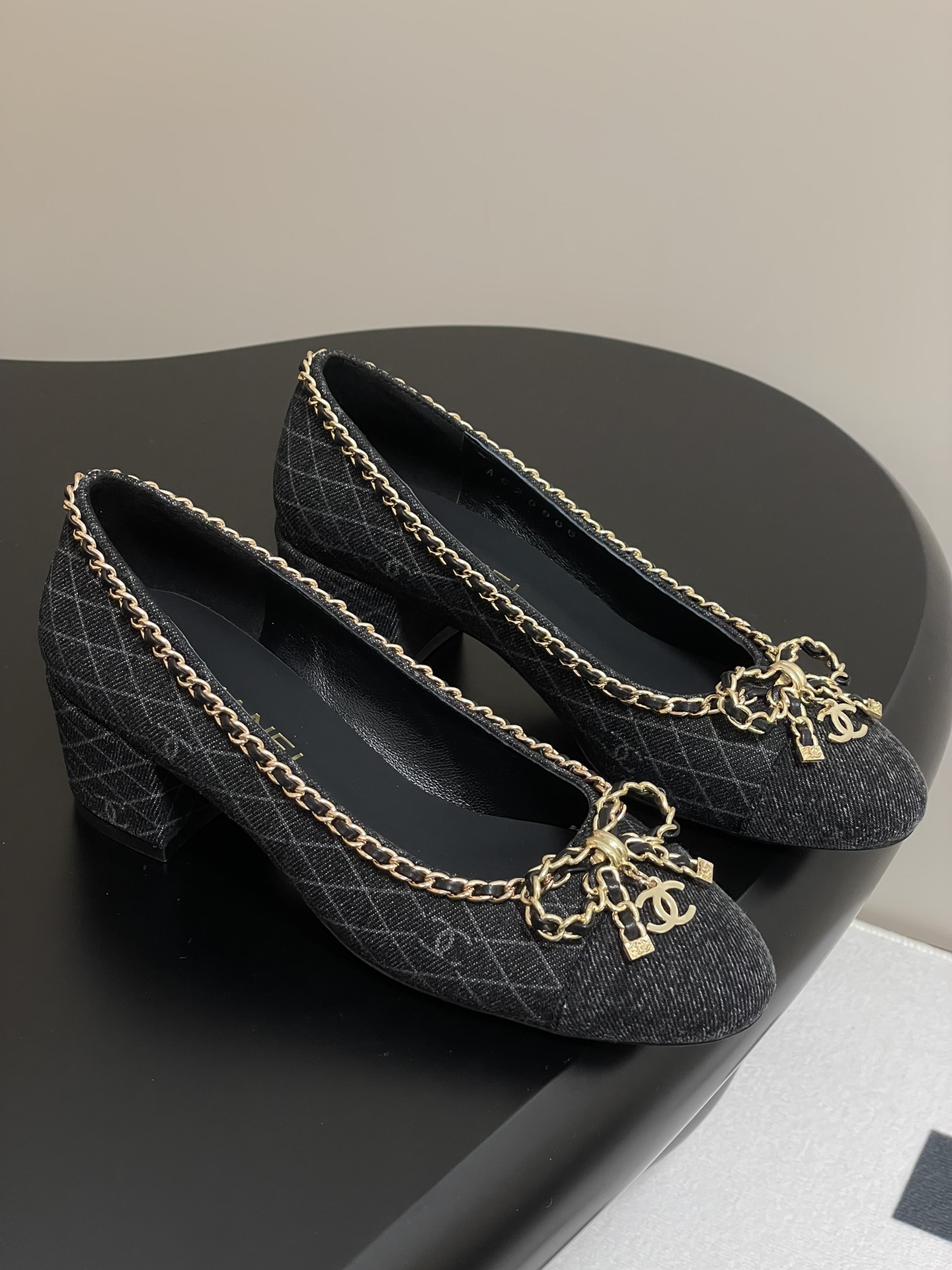 Chanel Denim Bow Chain Pumps - Classic Elegance and Comfort for Every Day 5 i1743636388 6300 6