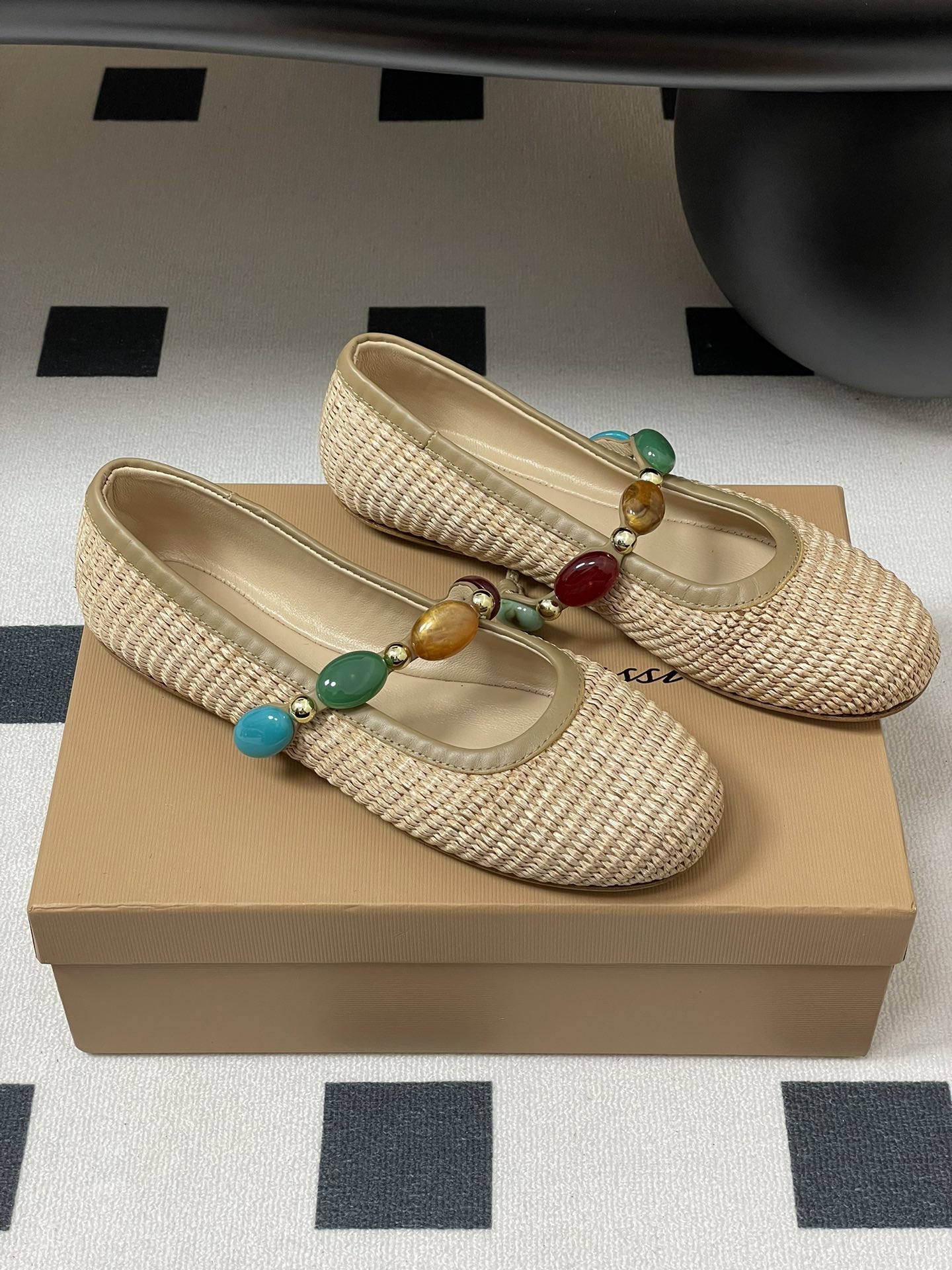 Gianvito Rossi Women's Ballet Flats with Gemstone Strap - Elegant and Comfy 7 i1743981510 1355 1