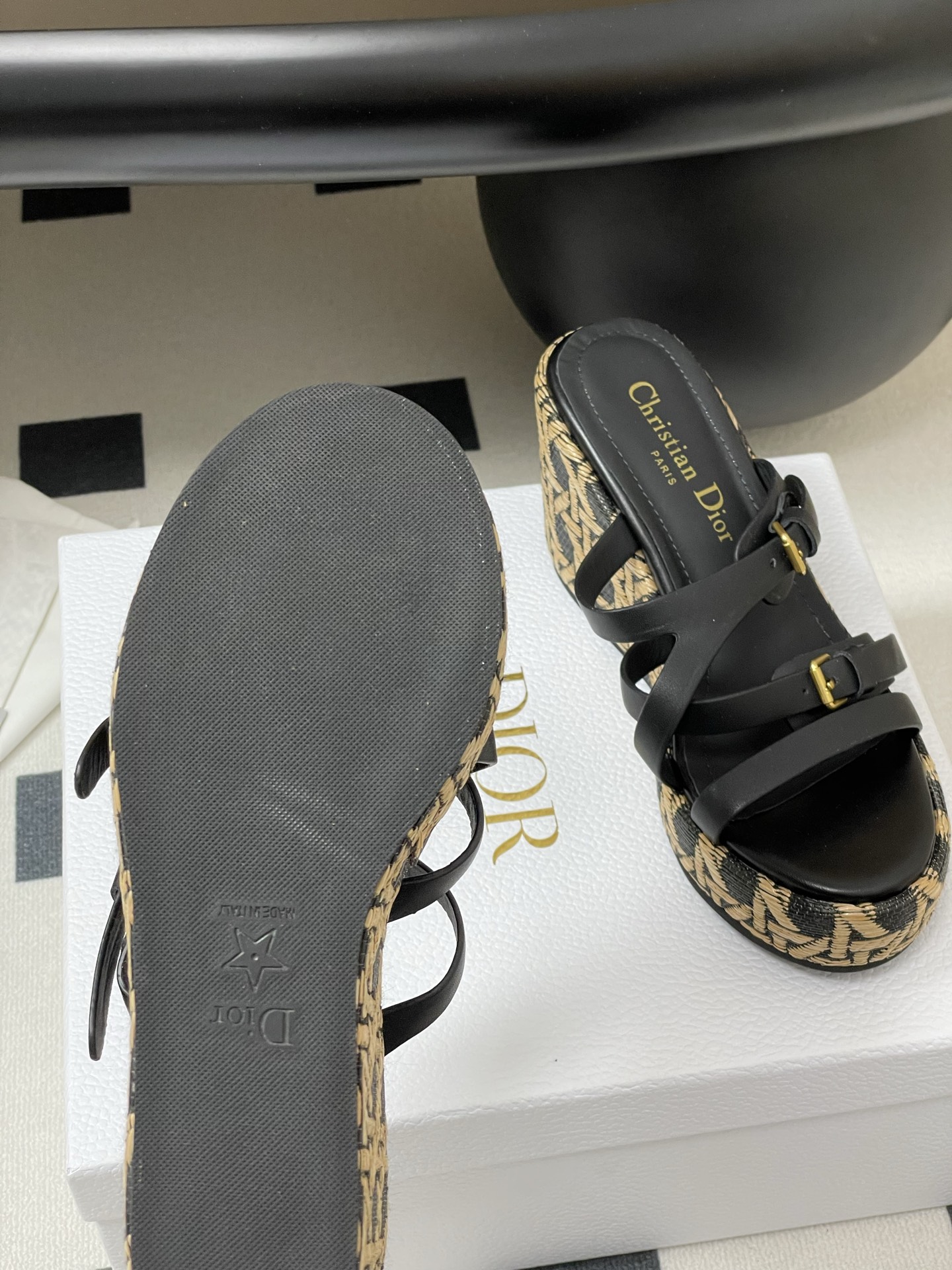 Dior 25ss春夏新款Dior 迪奥D-Attitude 坡跟凉拖鞋交叉扣带防水台拖鞋