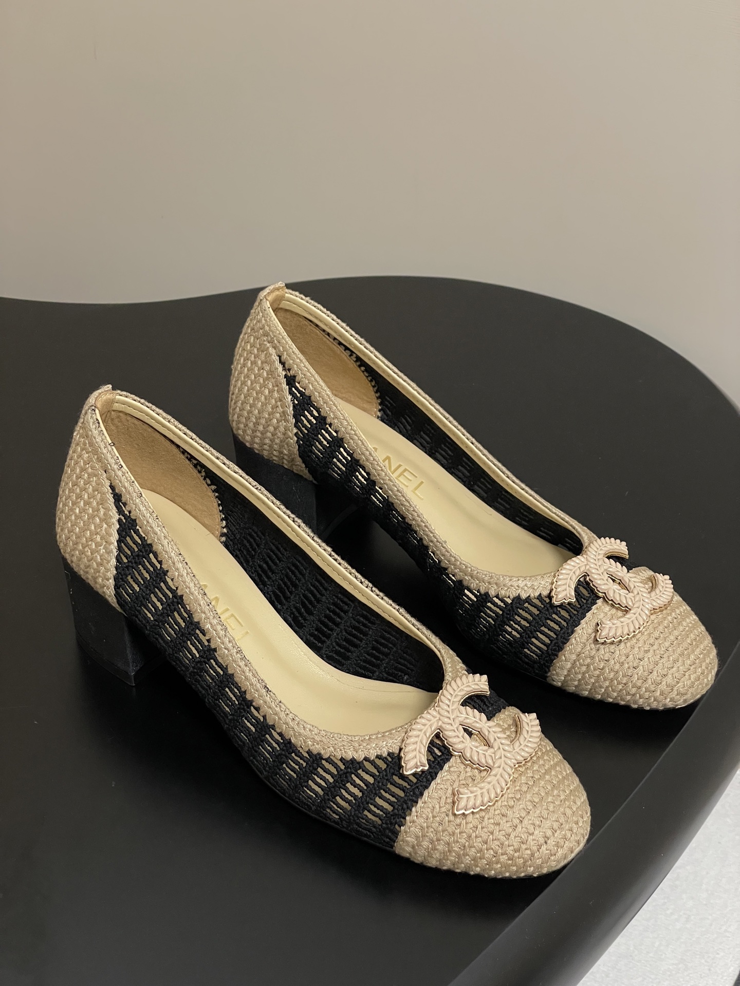 - Xiaoxiang Chanel 25P, las zapatillas de ballet tejidas más hermosas, hebilla doble C de rafia, zapatos individuales p…
