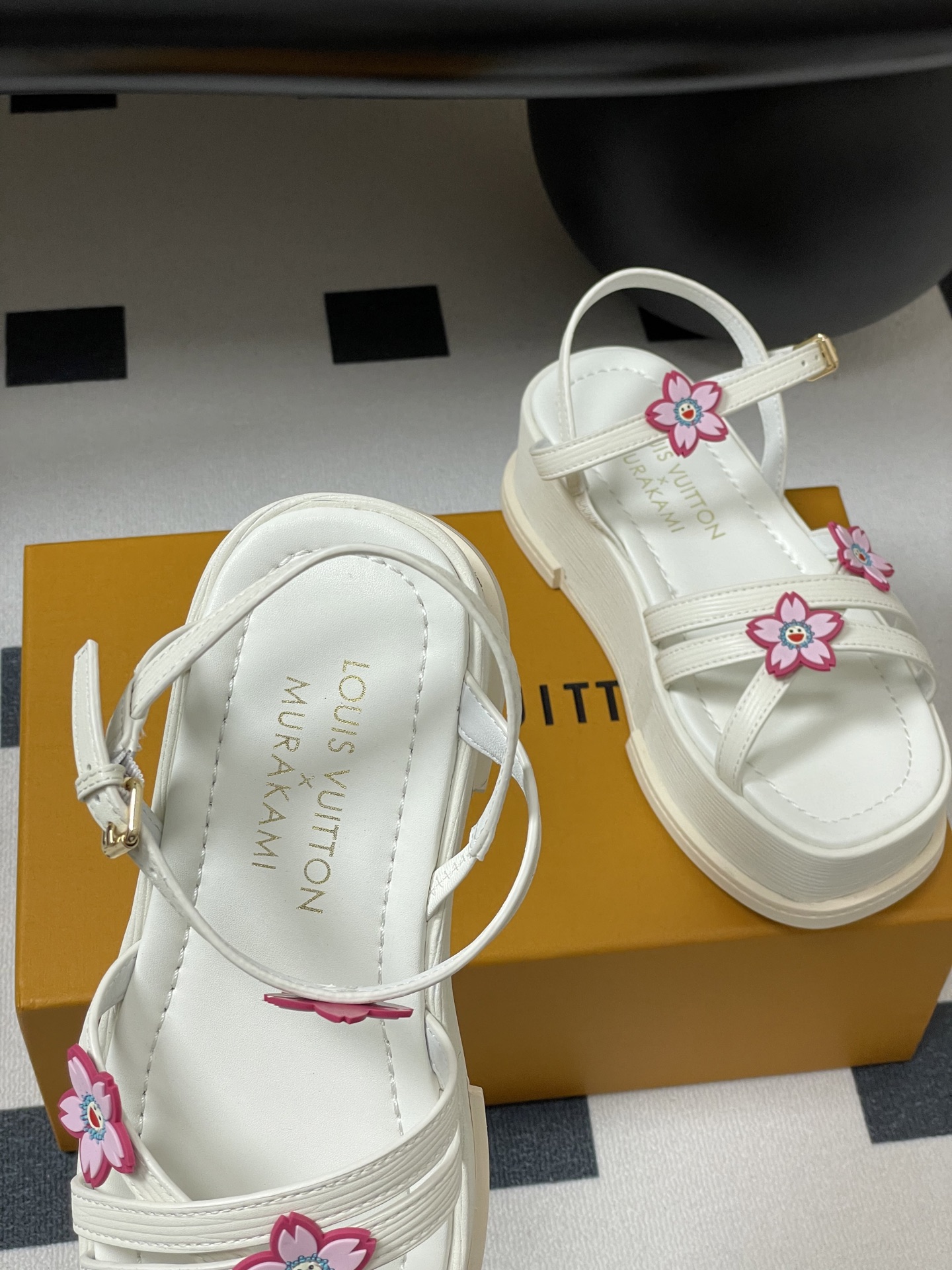 Louis Vuitton Maya Flatform Sandals - Spring/Summer Collection 8 i1745101061902 5226 0 1