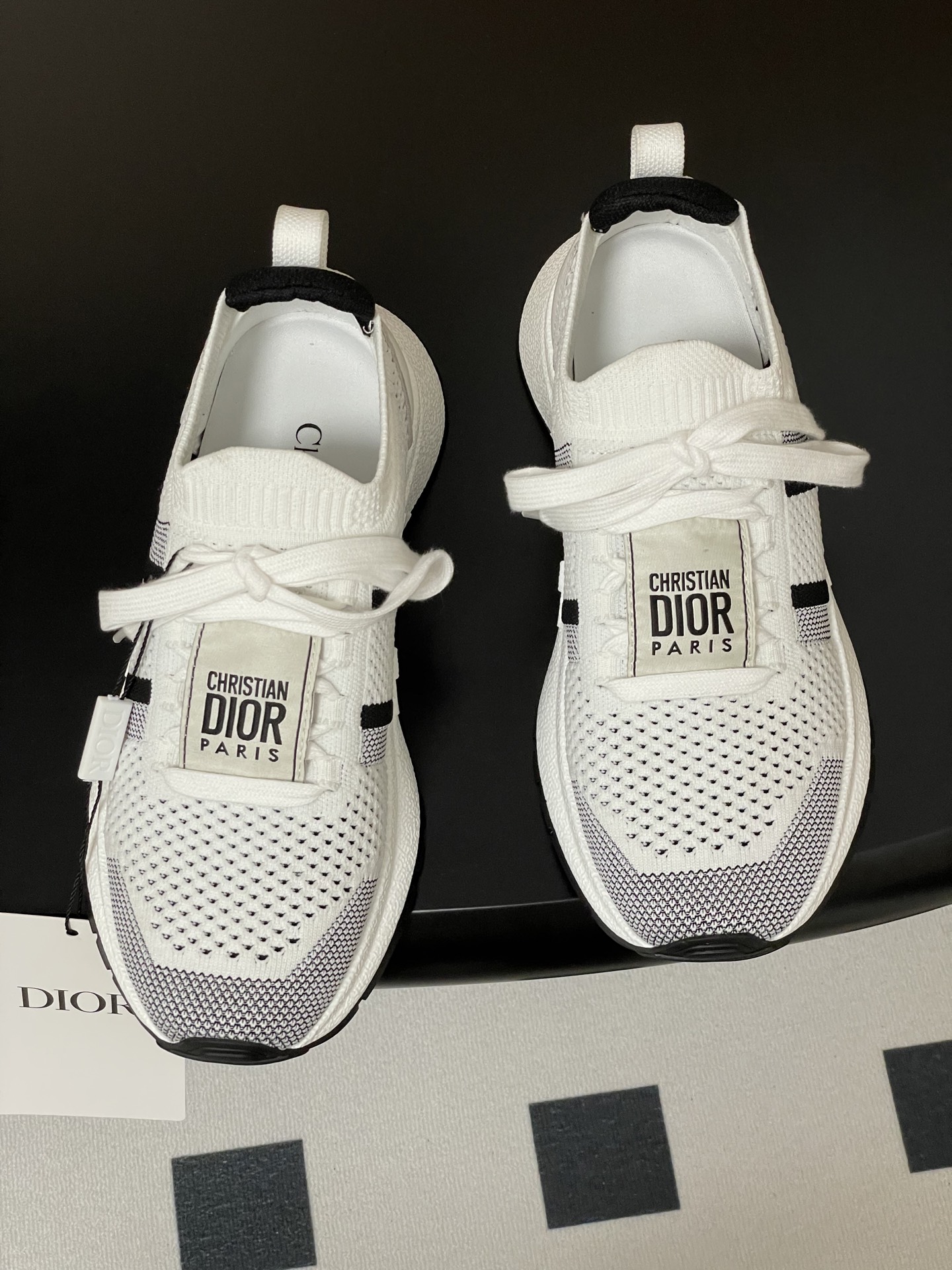 Dior Run'n'Dior Sneakers White and Black Mesh Casual Shoes – Stylish & Comfy 3 i1745508912833 564 0 8