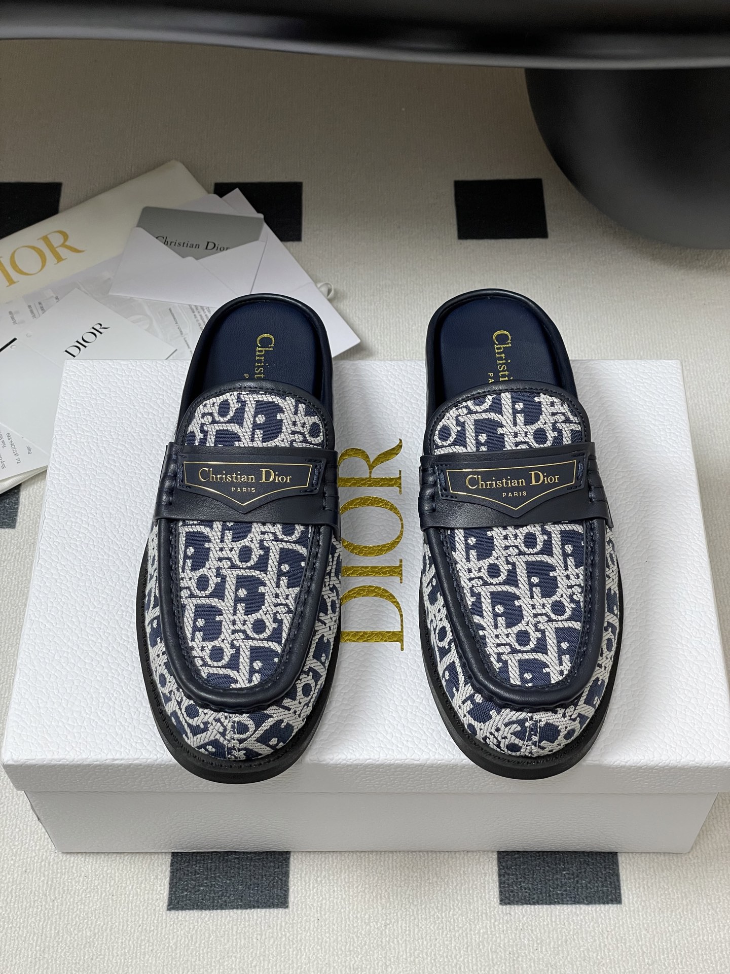 Dior 25ss早春新款Dior迪奥D-Boy穆勒鞋 包头平底半拖鞋字母印花布面休闲拖鞋