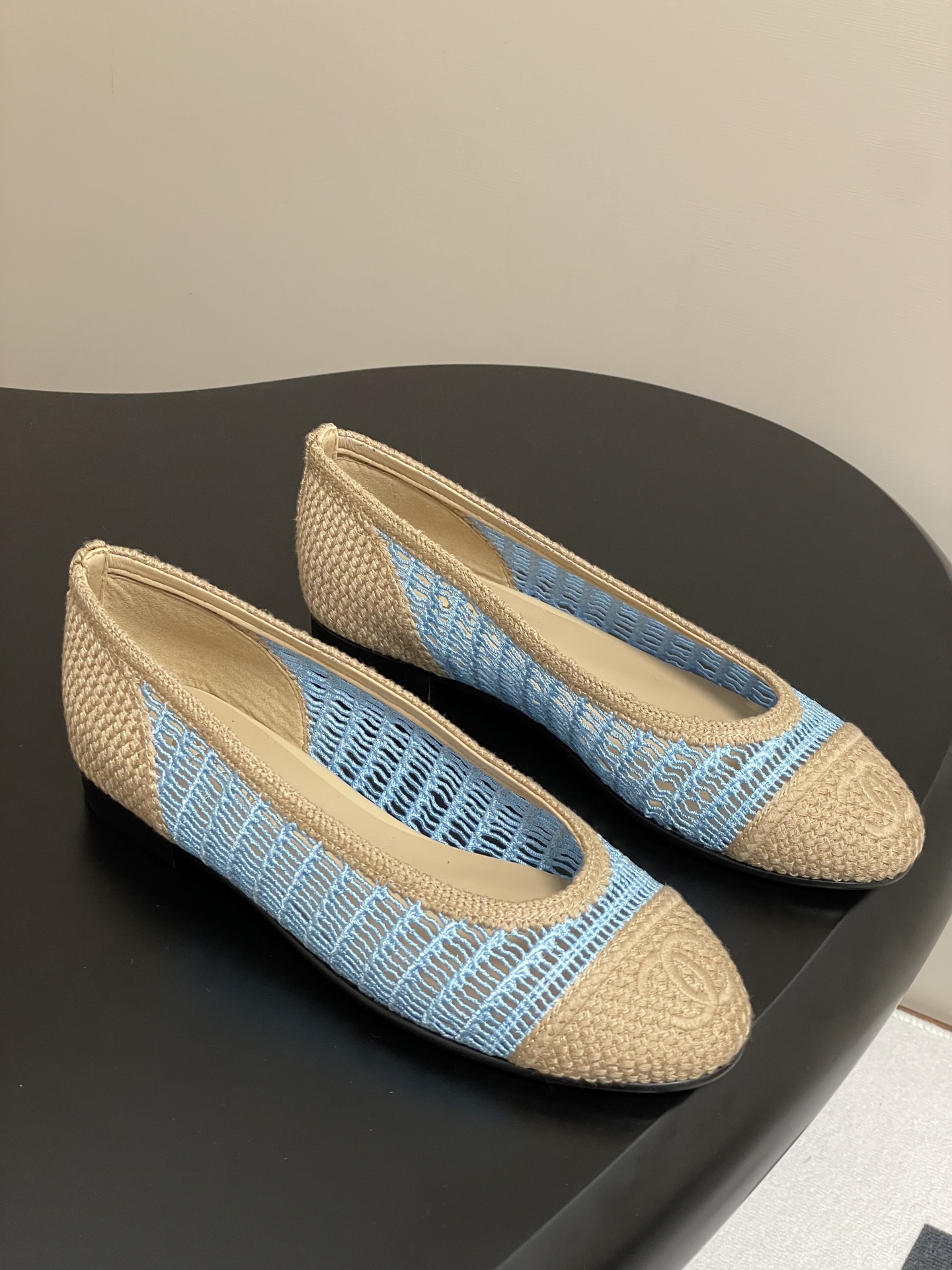 -Compre calidad Xiaoxiang Chanel25P, los zapatos de ballet tejidos más hermosos, zapatos planos de paja de rafia doble …