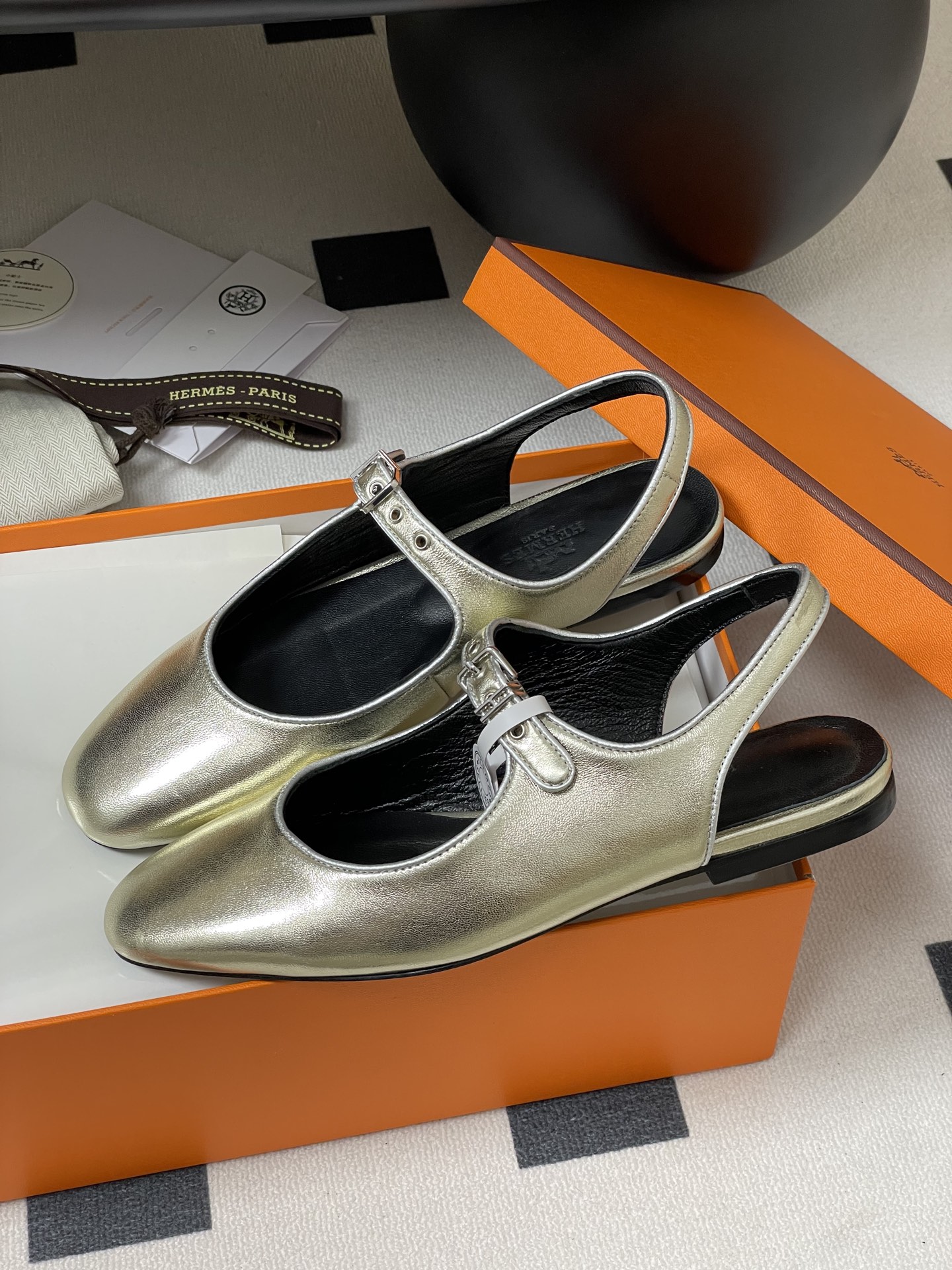 Hermes Women's Gold Mary Jane Ballet Flats with 'H' Buckle 5 i1745877365087 332 0 5