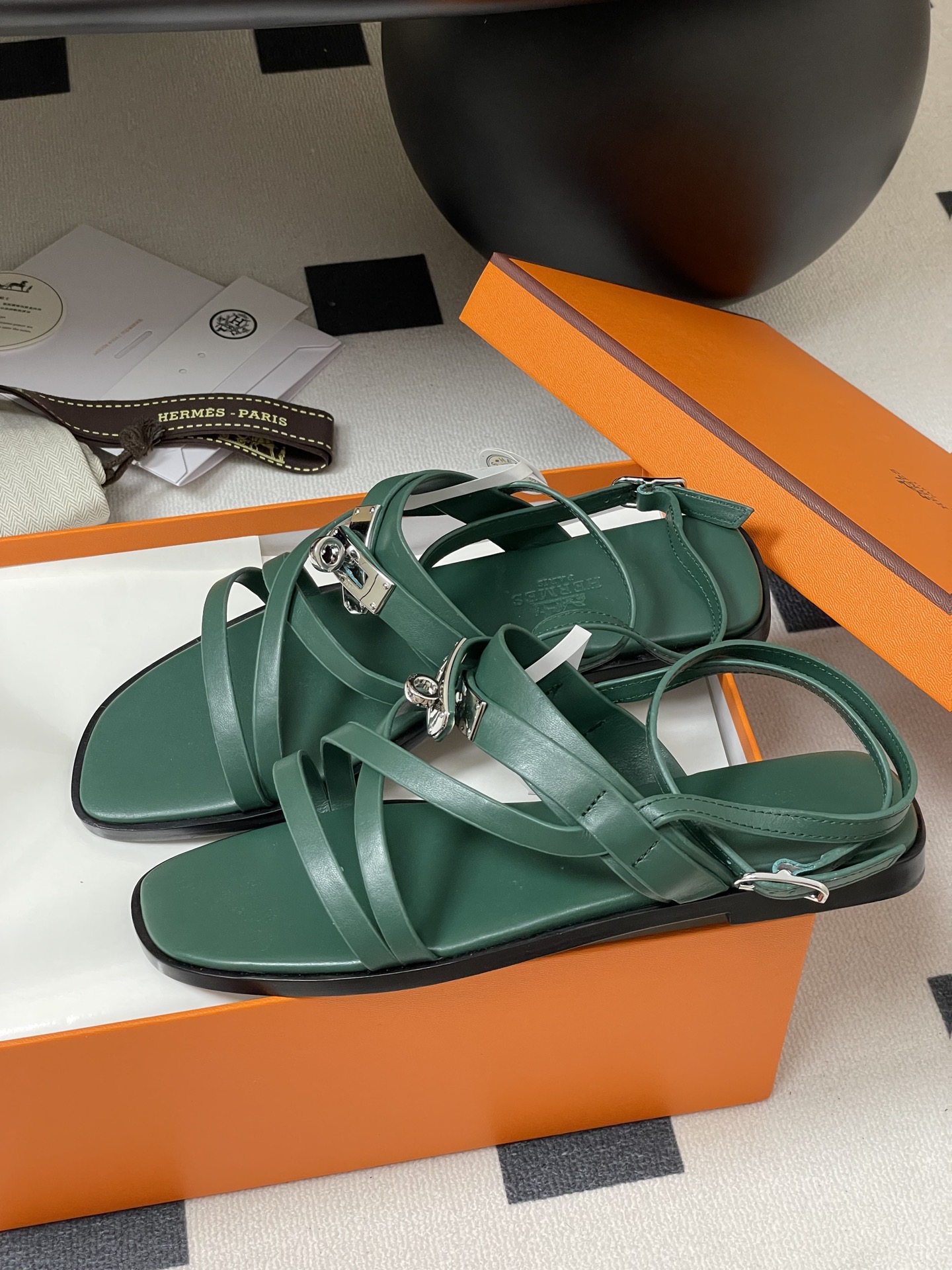 Hermes June Sandal: Kelly Buckle, Calfskin Leather, and Roman-Inspired Straps 5 i1745877537896 1366 0 0