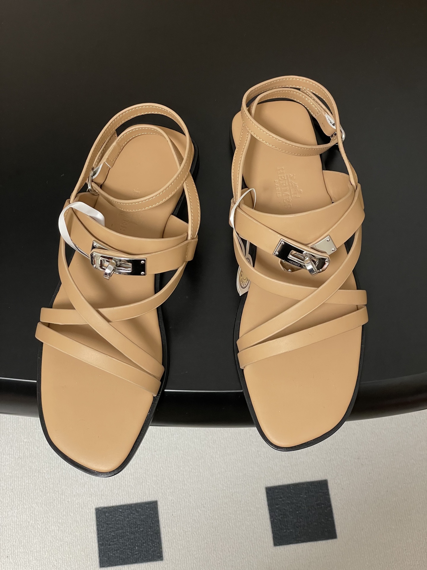 Hermes June Sandal Kelly Buckle Strap Leather Women's Sandals 3 i1745877656375 4238 0 6