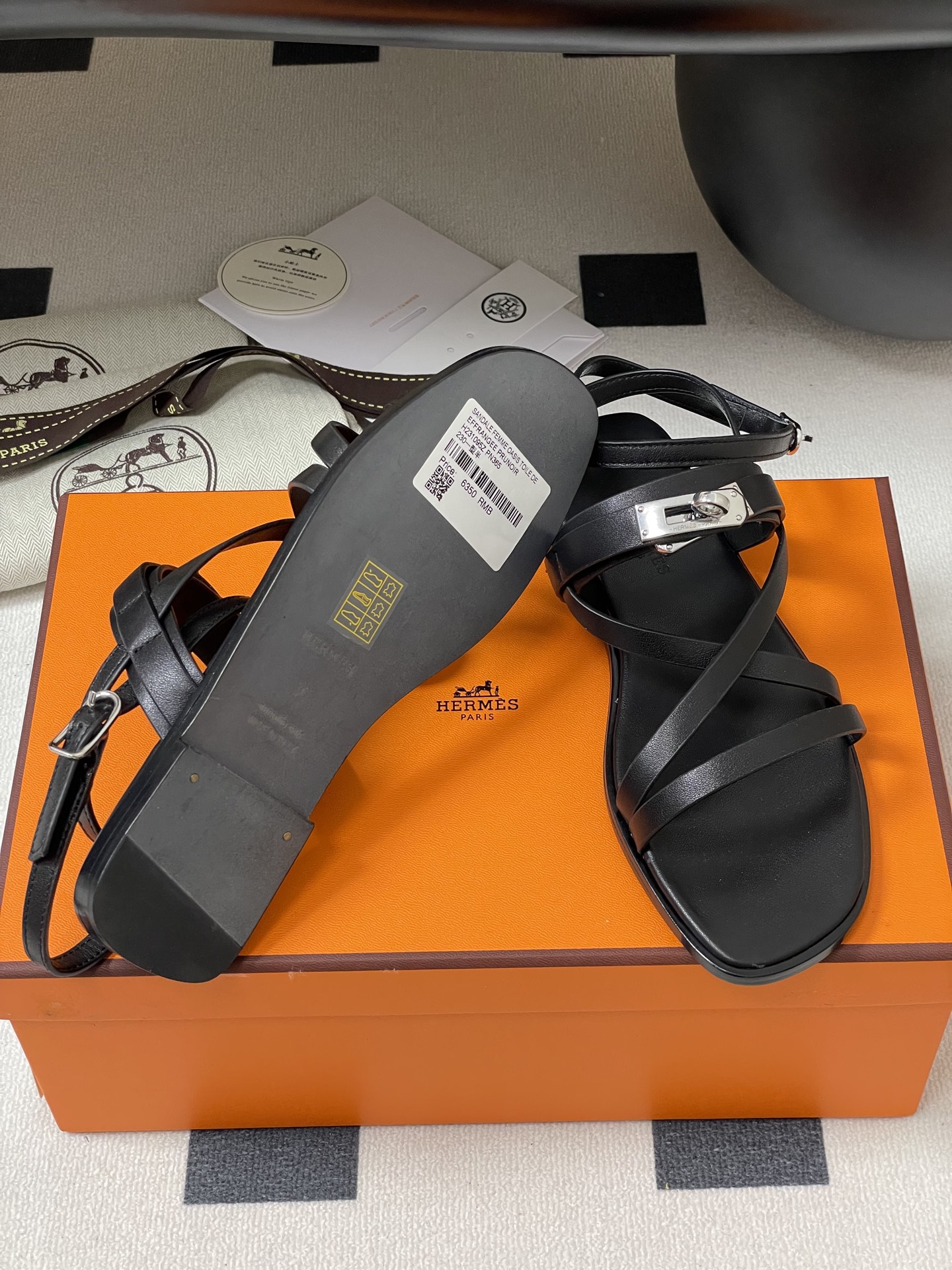 Hermes June Sandal Black Leather Kelly Buckle Detail, Summer Essential 10 i1745877785834 7013 0 3