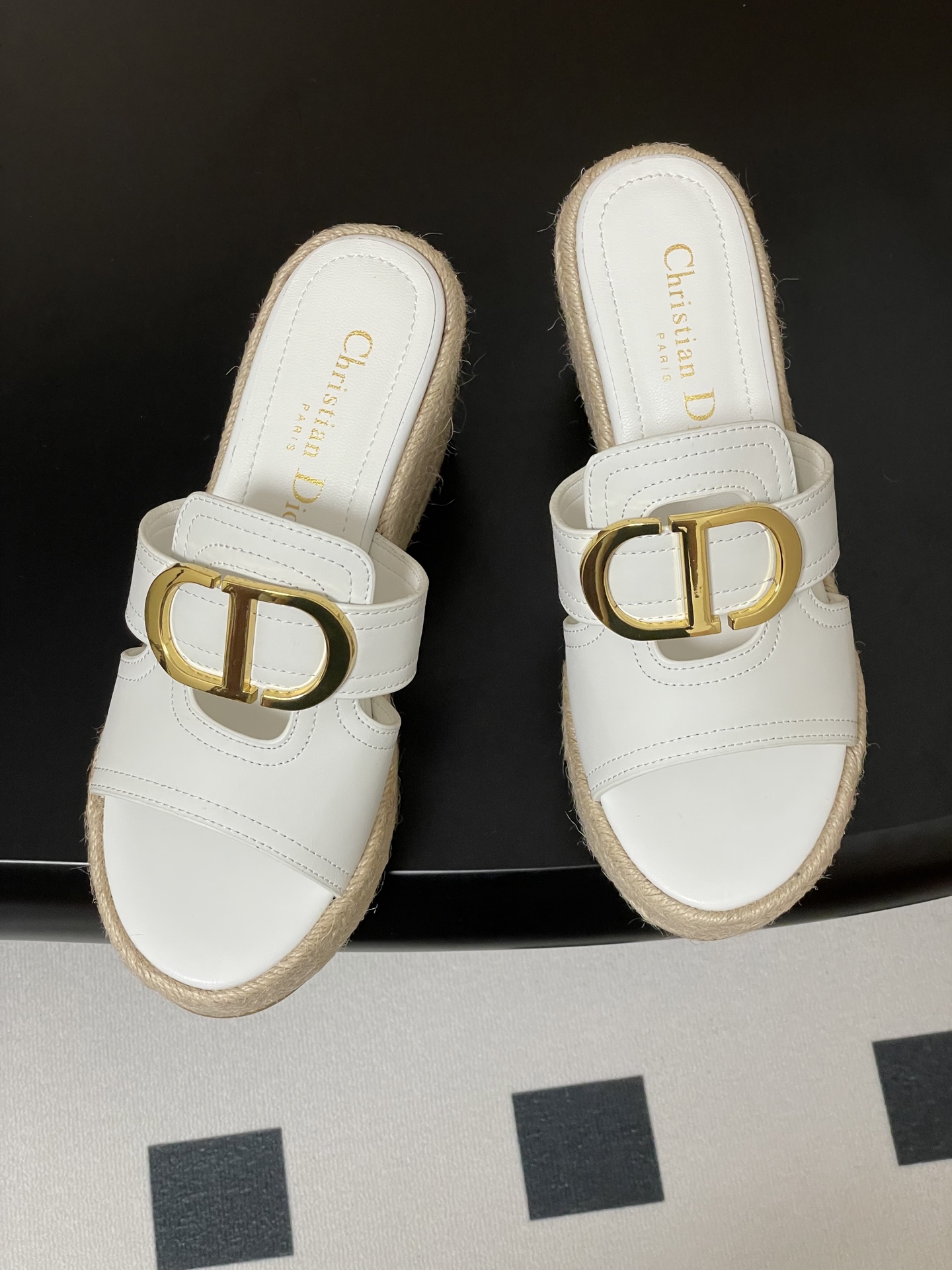 Dior 25ss春夏新款Dior 迪奥草编坡跟凉拖鞋CD扣防水台厚底高跟拖鞋