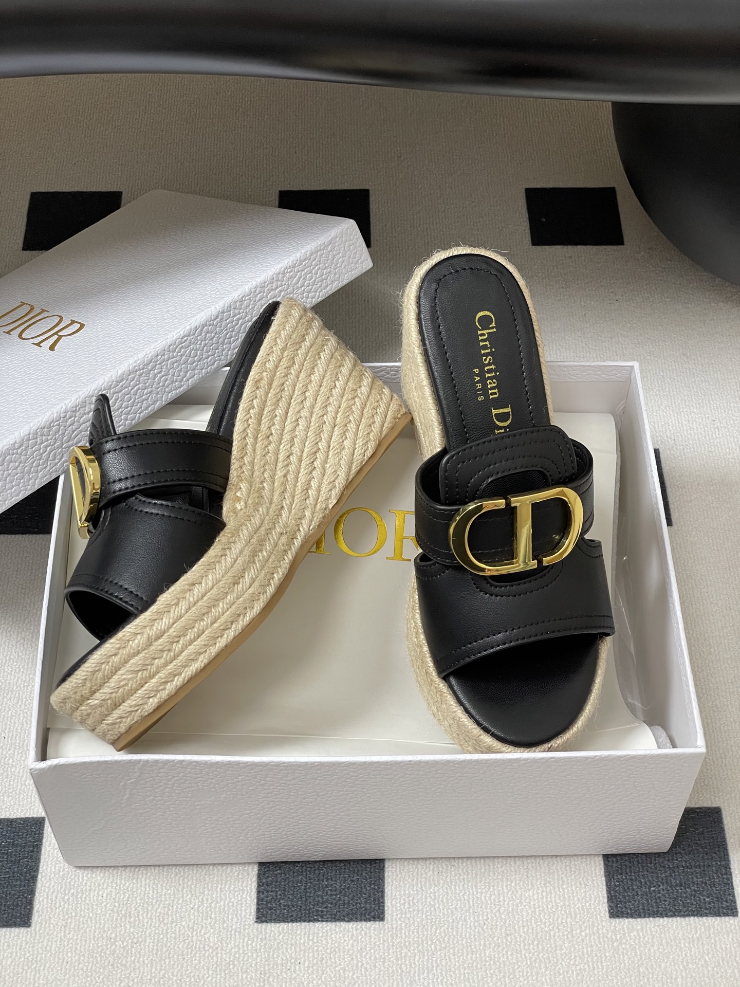 Dior 25ss春夏新款Dior 迪奥草编坡跟凉拖鞋CD扣防水台厚底高跟拖鞋