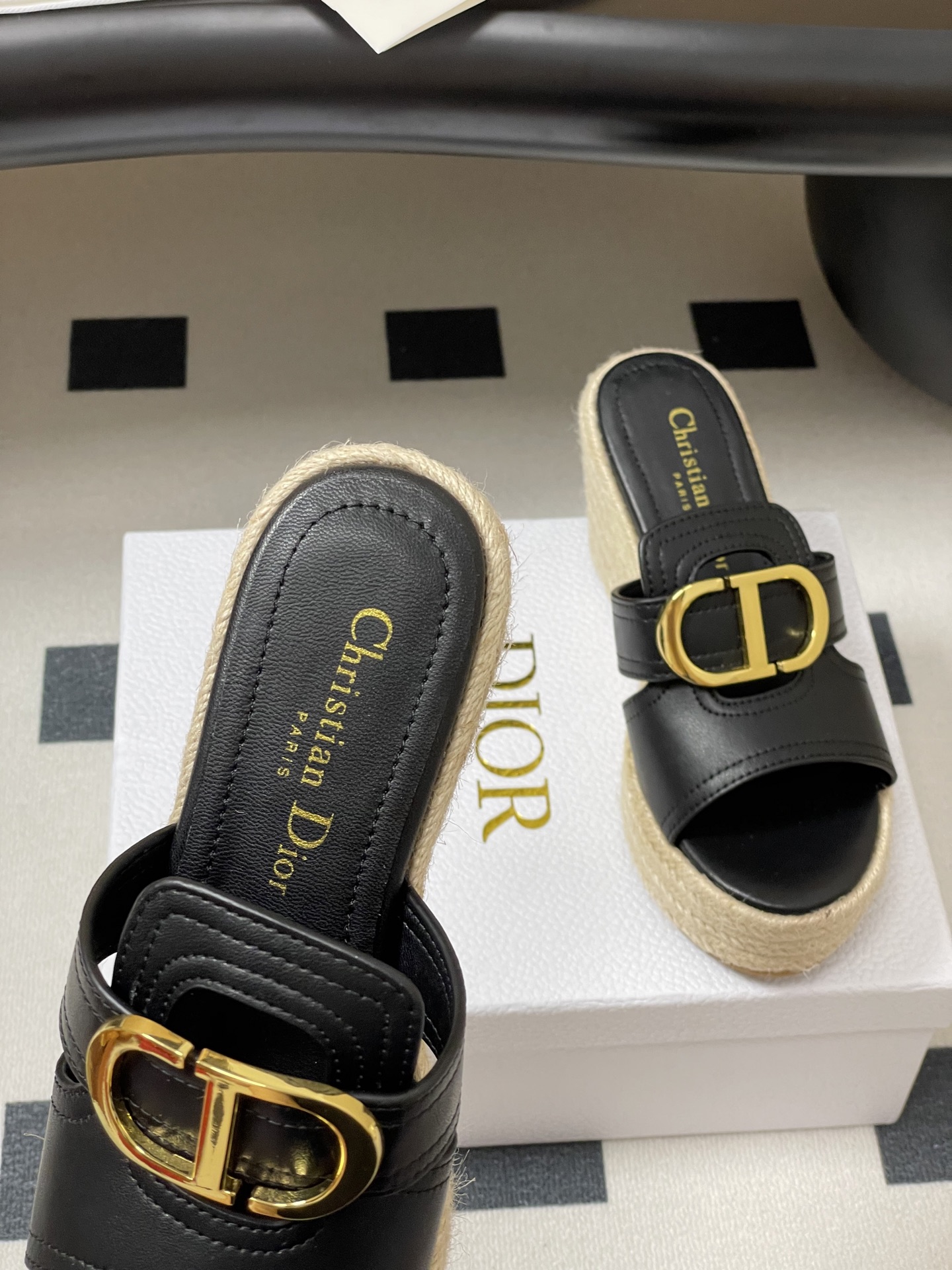 Dior 25ss春夏新款Dior 迪奥草编坡跟凉拖鞋CD扣防水台厚底高跟拖鞋
