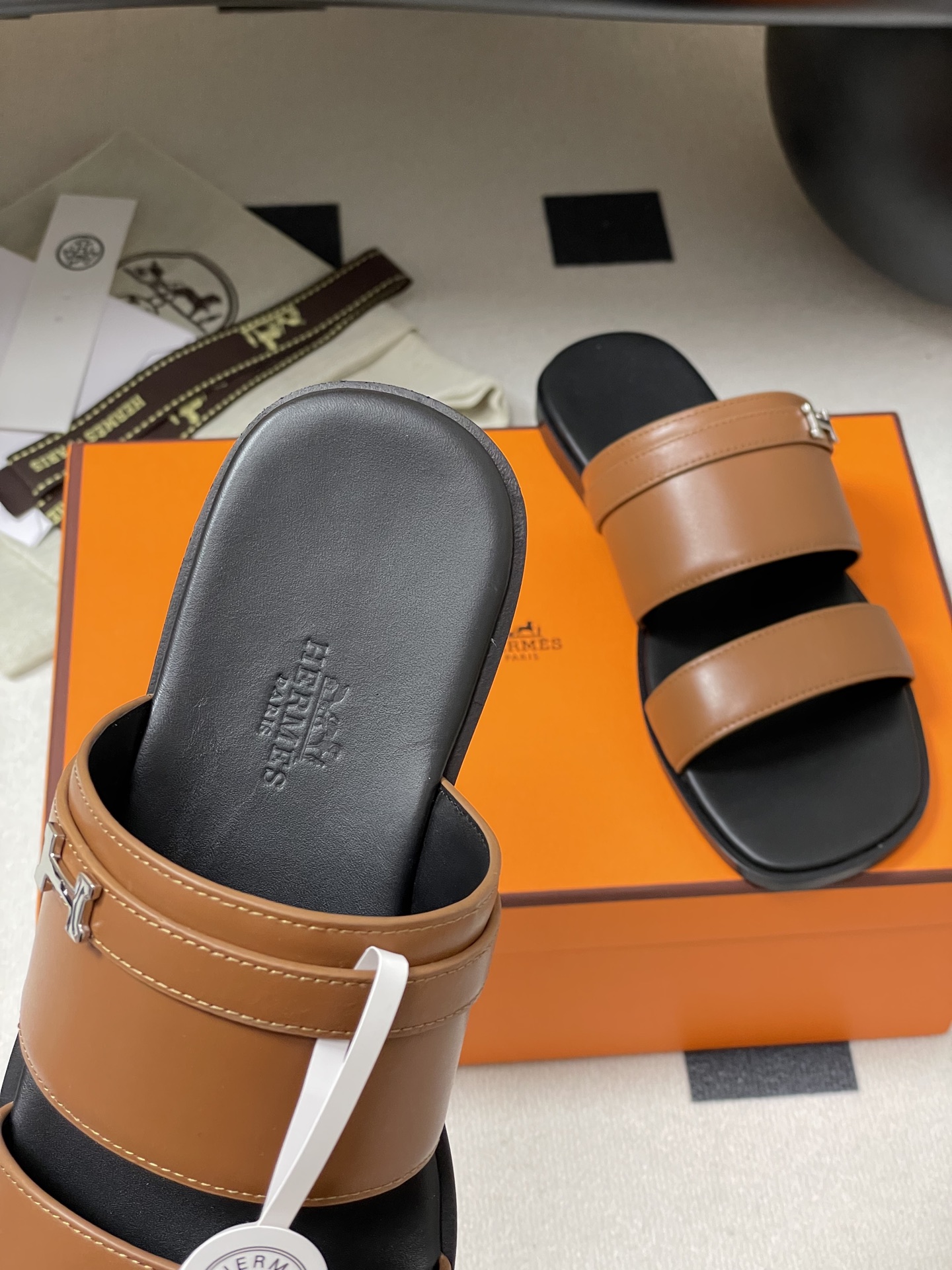 Hermès Hermes 爱马仕 H扣平底凉拖鞋