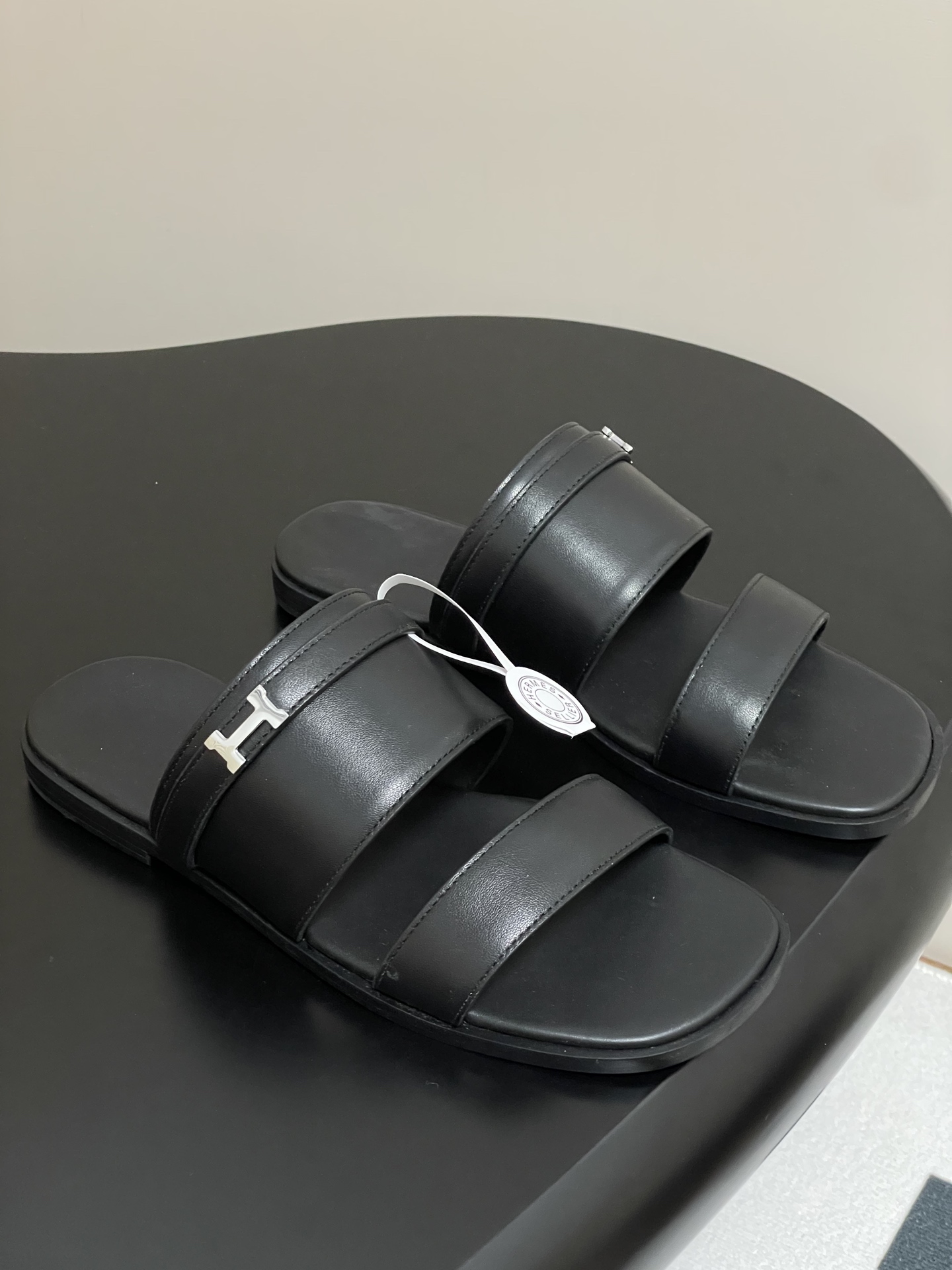 Hermès Hermes 爱马仕 H字母激光夹脚人字拖鞋平底凉拖鞋