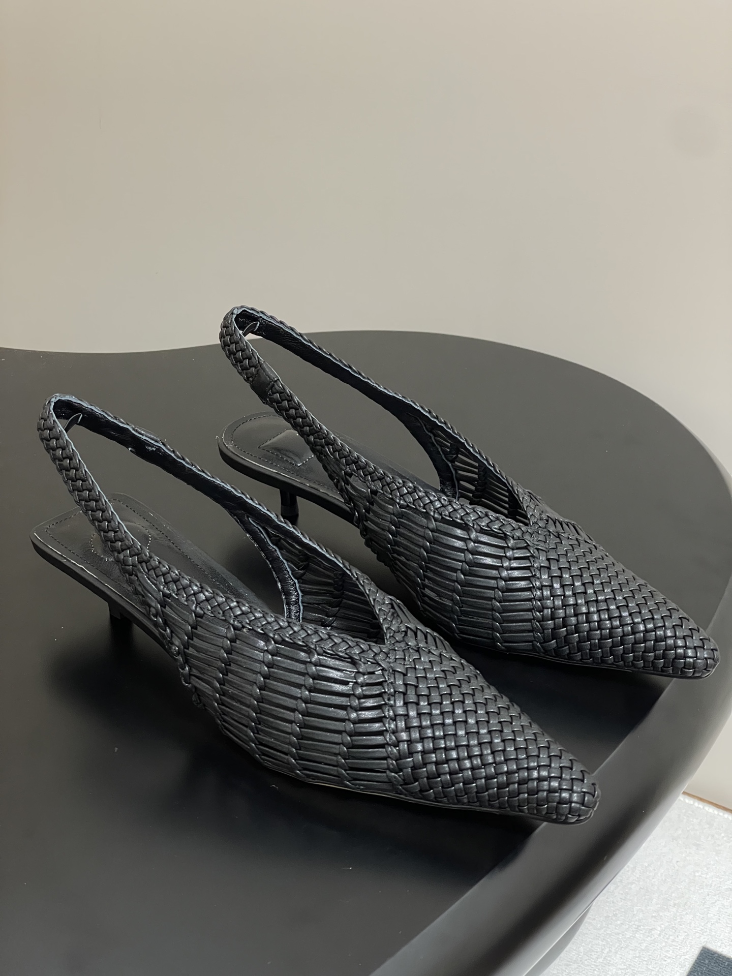 Jacquemus Woven Pointed-Toe Kitten Heel Slingbacks - Elegant and Chic 1 Jacquemus Woven Pointed-Toe Kitten Heel Slingbacks - Elegant and Chic