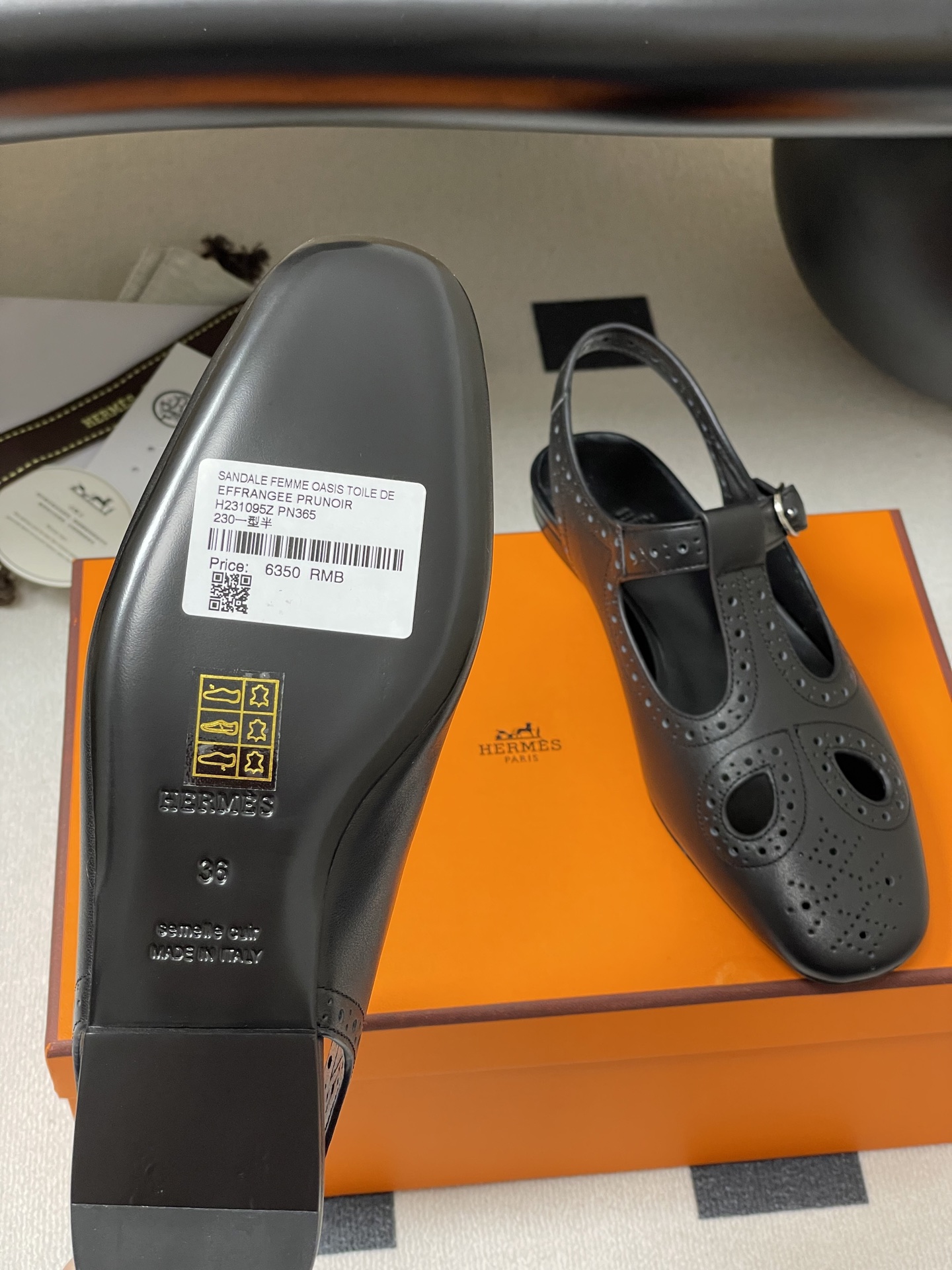 Hermes Khea Derbies: Vintage Mary Jane Leather Shoes with Brogue Detailing 9 i1746642131649 8803 0 5