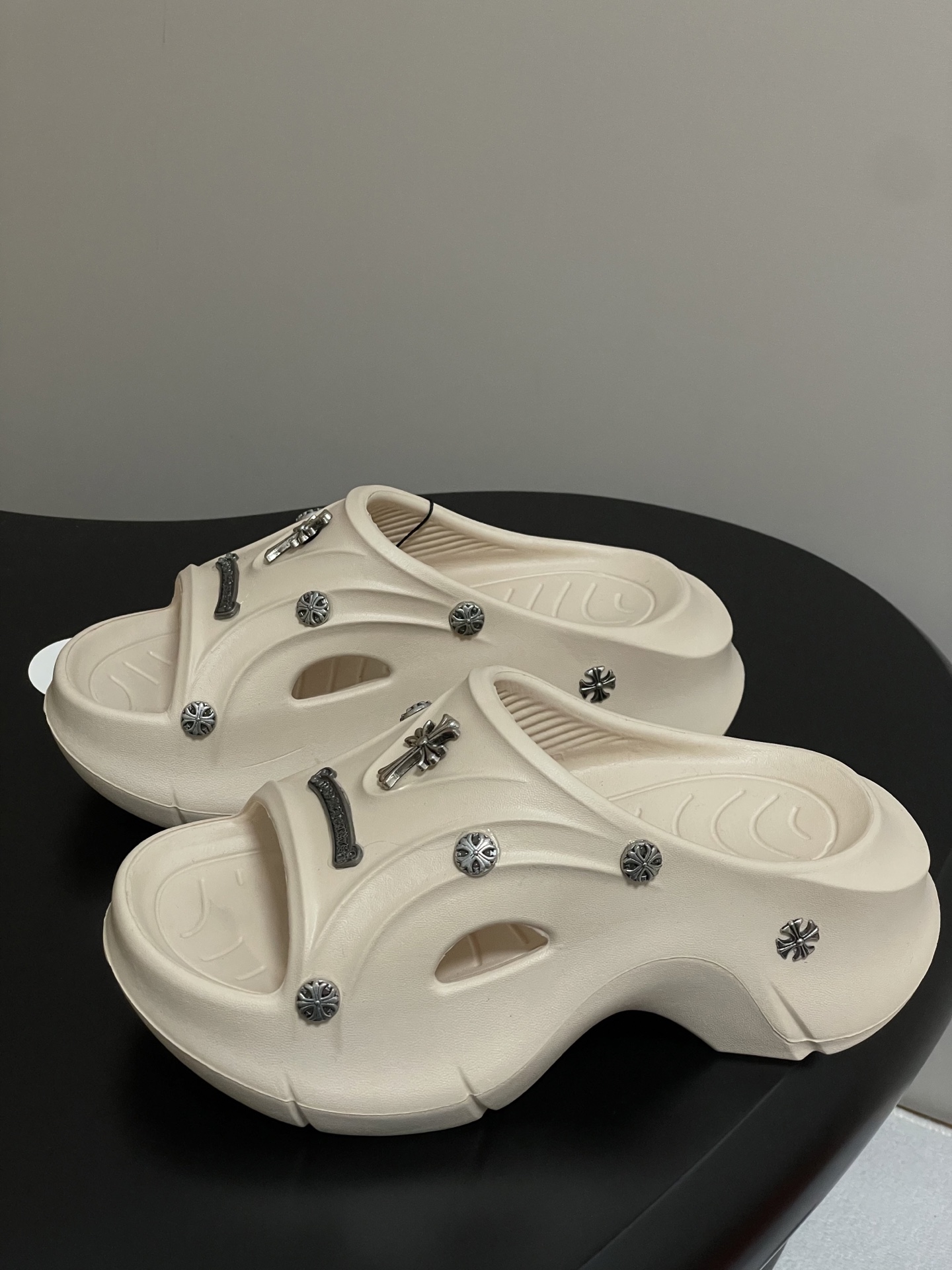 Trendy Chromehearts Cromey Slippers: Y2K Punk Style, 7cm High, Korean Version. - 图片 3