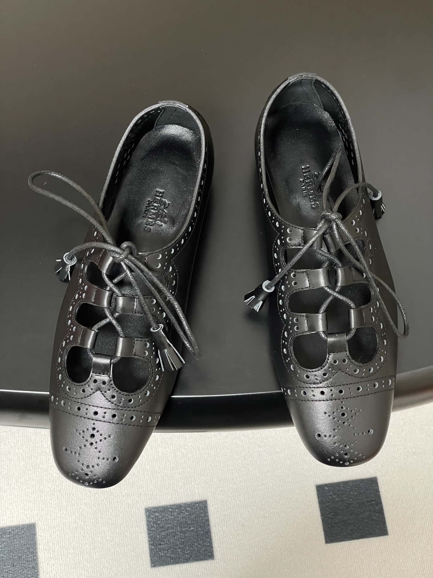 Hermes Women's Black Leather Khea Derby Shoes Brogue Pointed Toe 3 i1746737772710 410 0 0