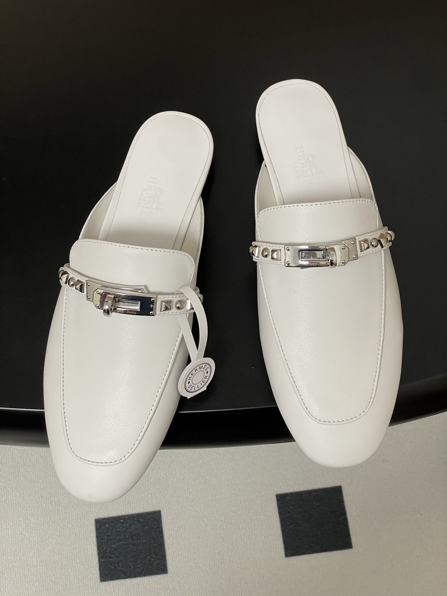 Hermès Hermes 爱马仕 H家 Oz铆钉穆勒鞋 Kelly扣包头半拖鞋 H 半拖 25ss新版面