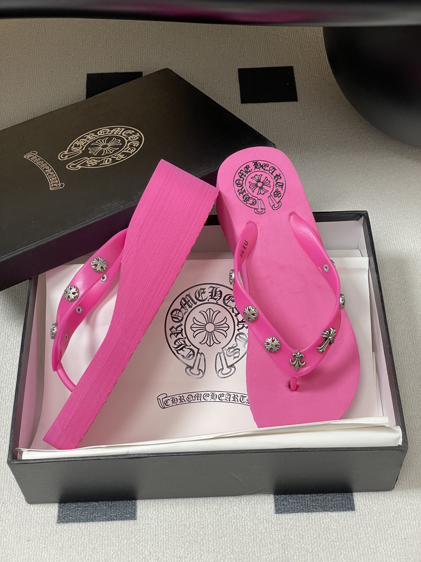 Chromehearts Punk Style 7cm Platform Slippers for Lazy Summer Days - 图片 6