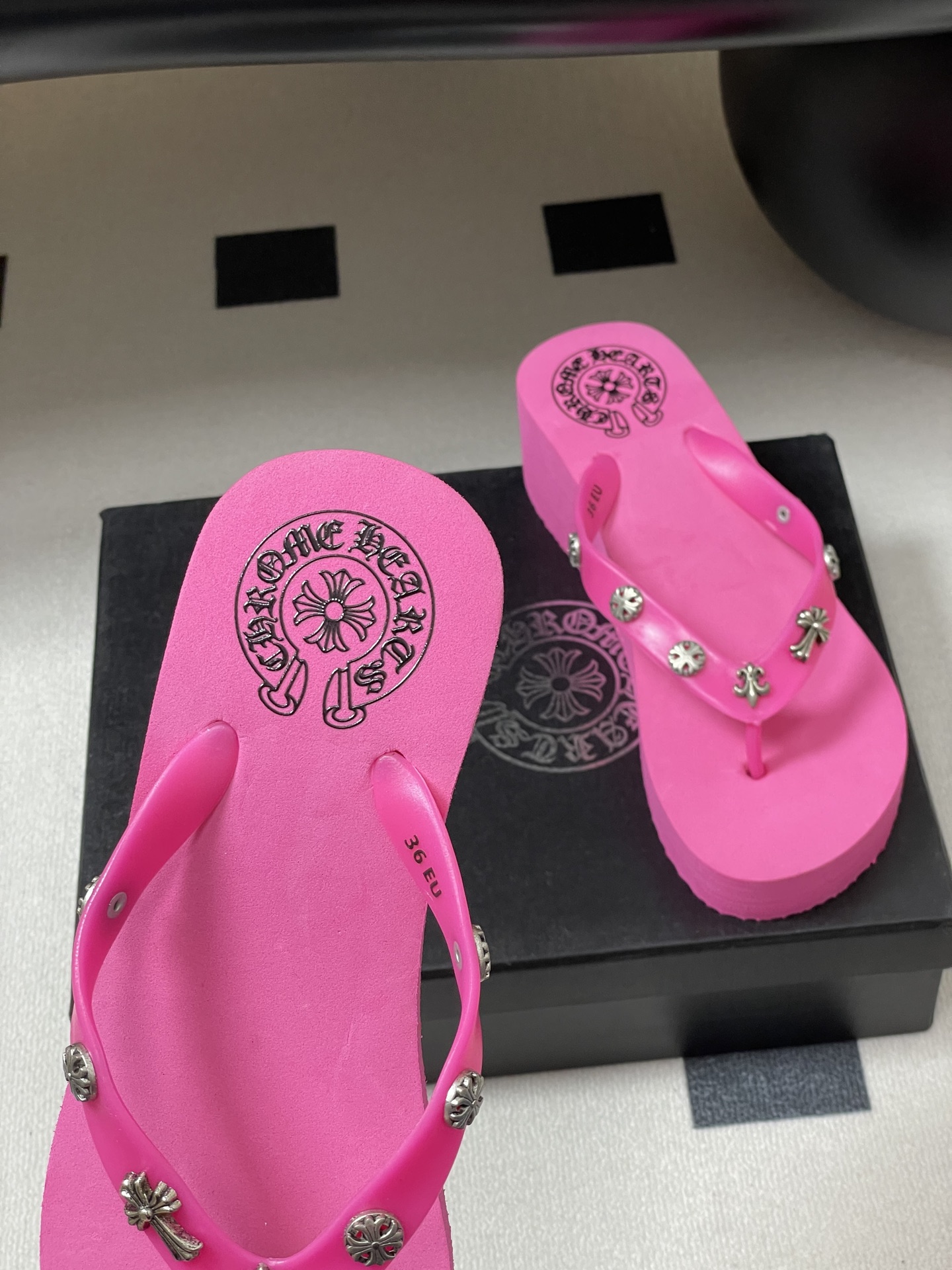 Chromehearts Punk Style 7cm Platform Slippers for Lazy Summer Days - 图片 7