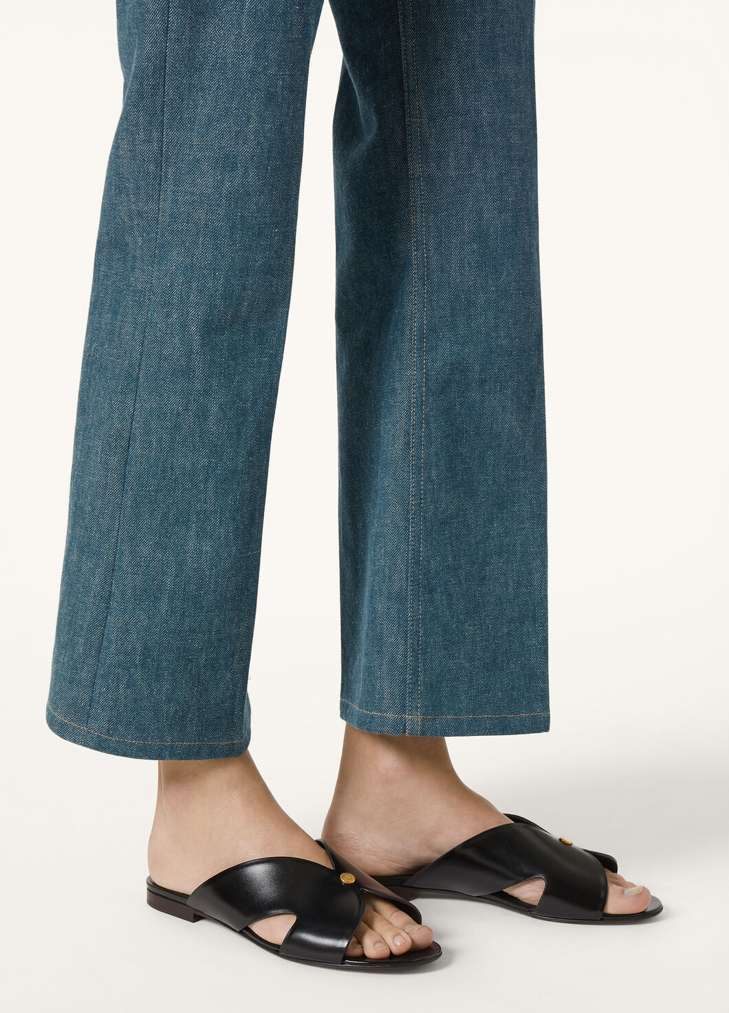 NO:389213,Official website consistent foot pads, slippers, slippers19860909官网一致垫脚,拖鞋,slippers,Women's Shoes