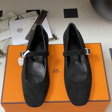 顶级品质Hermes 爱马仕🐎 H家25s早春新款 Jane系列H扣芭蕾舞鞋H字母钻扣玛丽珍平底单鞋小方 顶级品质Hermes 爱马仕🐎 H家25s早春新款 Jane系列H扣芭蕾舞鞋H字母钻扣玛丽珍平底单鞋小方