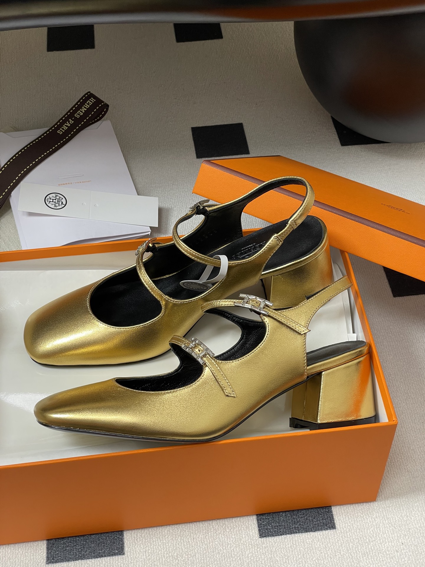 顶级品质Hermes 爱马仕🐎 H家25s早春新款 Jackie系列H扣玛丽珍鞋H字母钻扣二带后空凉鞋高