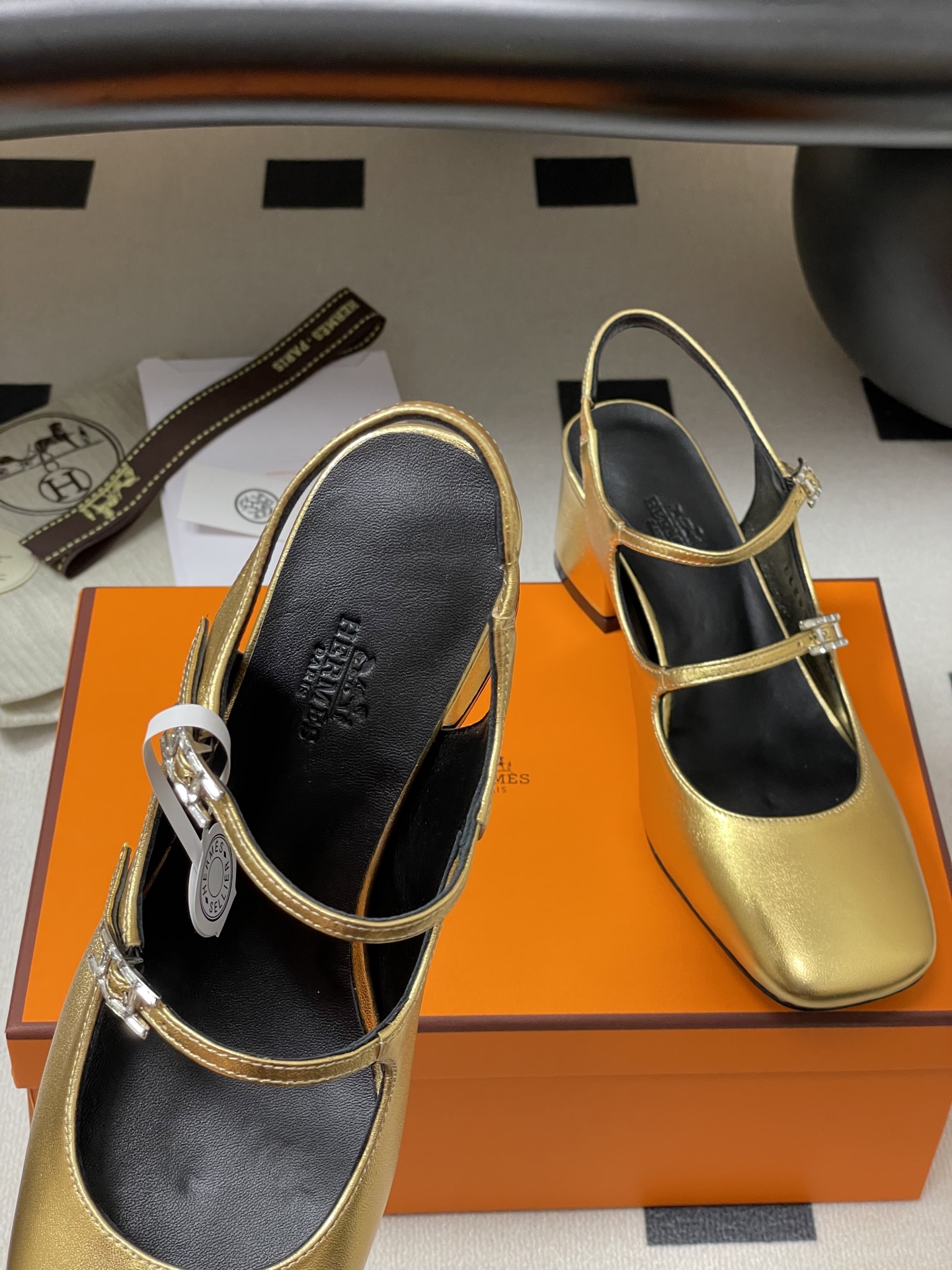 顶级品质Hermes 爱马仕🐎 H家25s早春新款 Jackie系列H扣玛丽珍鞋H字母钻扣二带后空凉鞋高