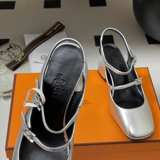 顶级品质Hermes 爱马仕🐎 H家25s早春新款 Jackie系列H扣玛丽珍鞋H字母钻扣二带后空凉鞋高 顶级品质Hermes 爱马仕🐎 H家25s早春新款 Jackie系列H扣玛丽珍鞋H字母钻扣二带后空凉鞋高